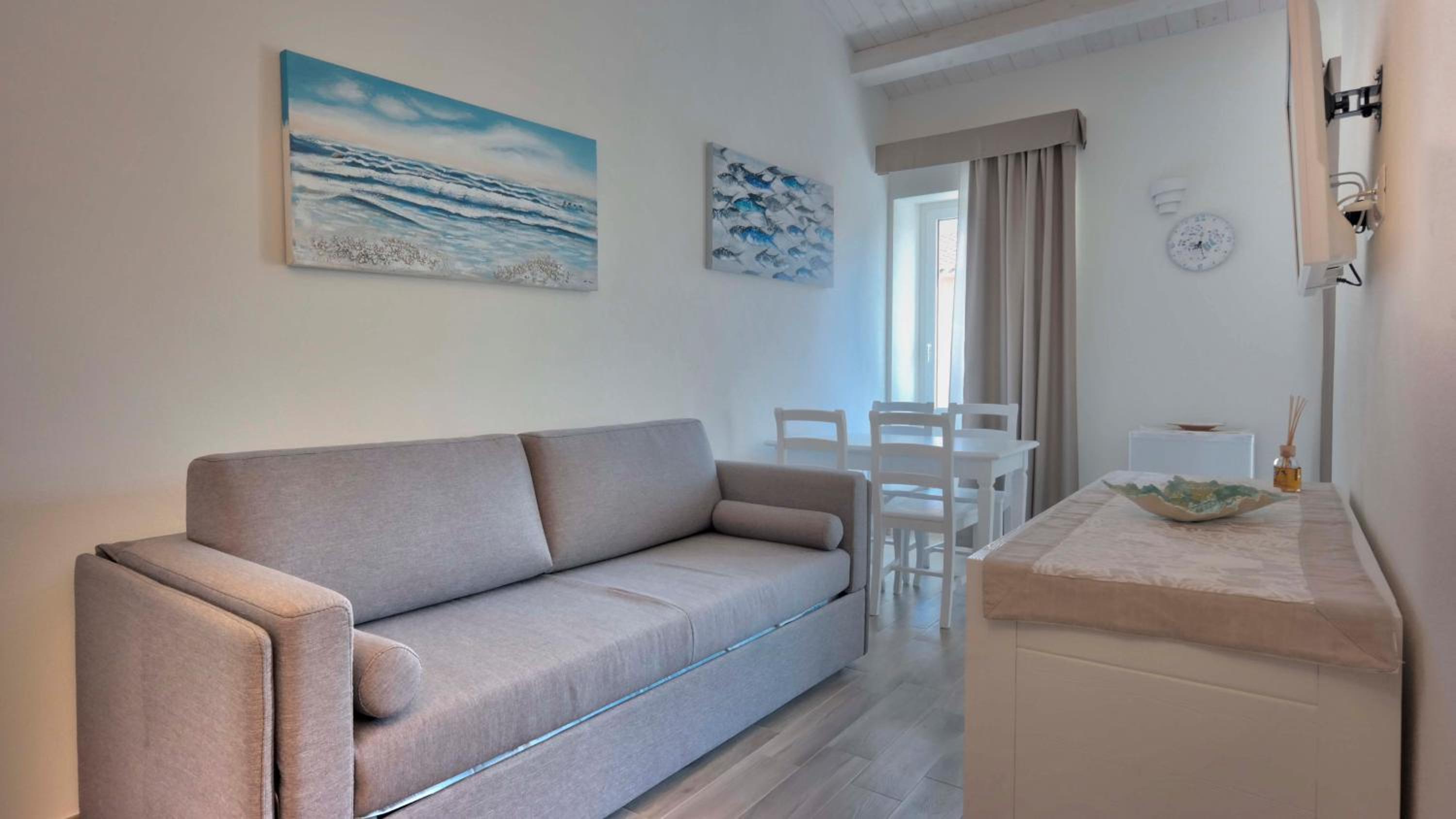 Smart Suite & Apartments