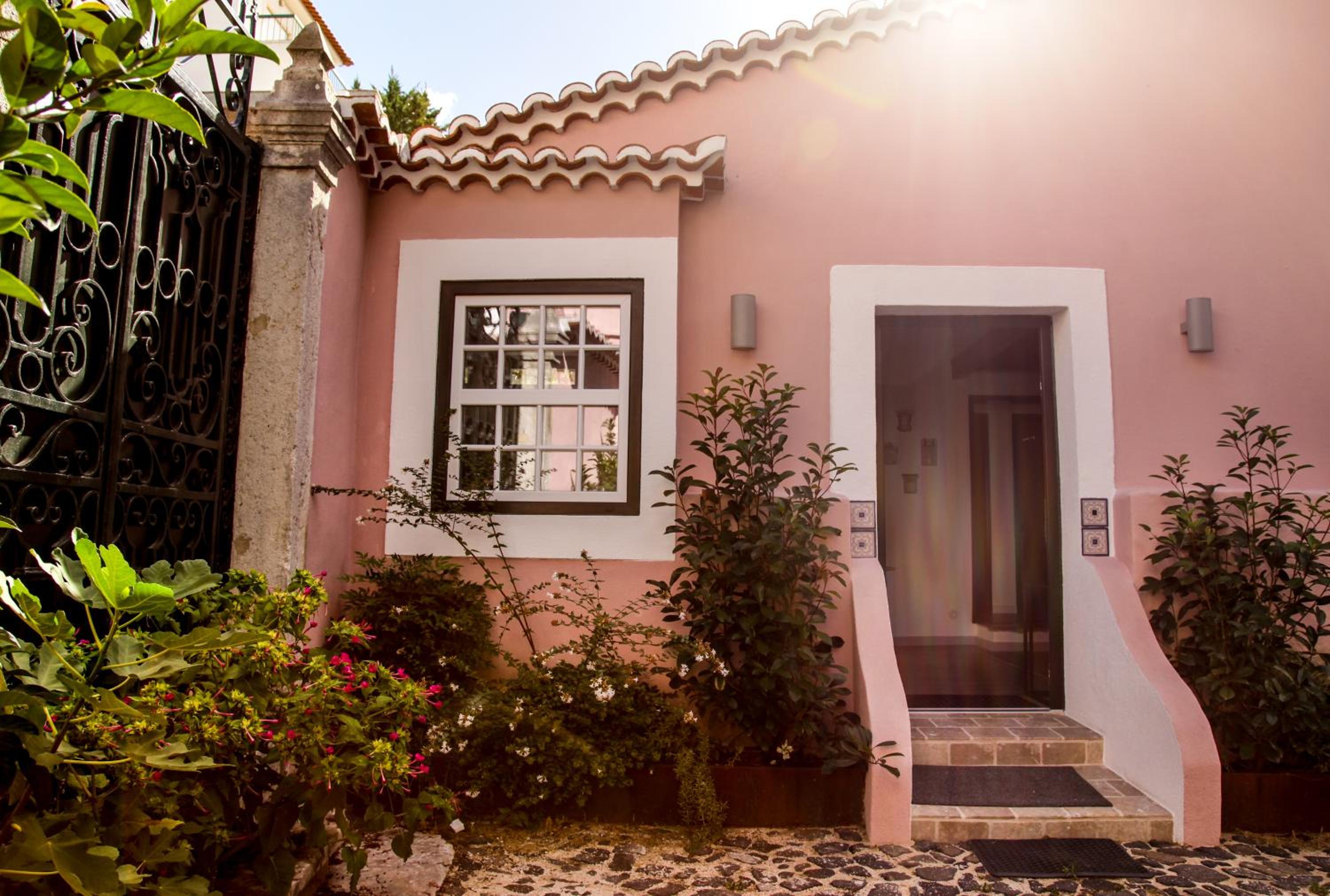 Villa Marquês near Tejo River view 4