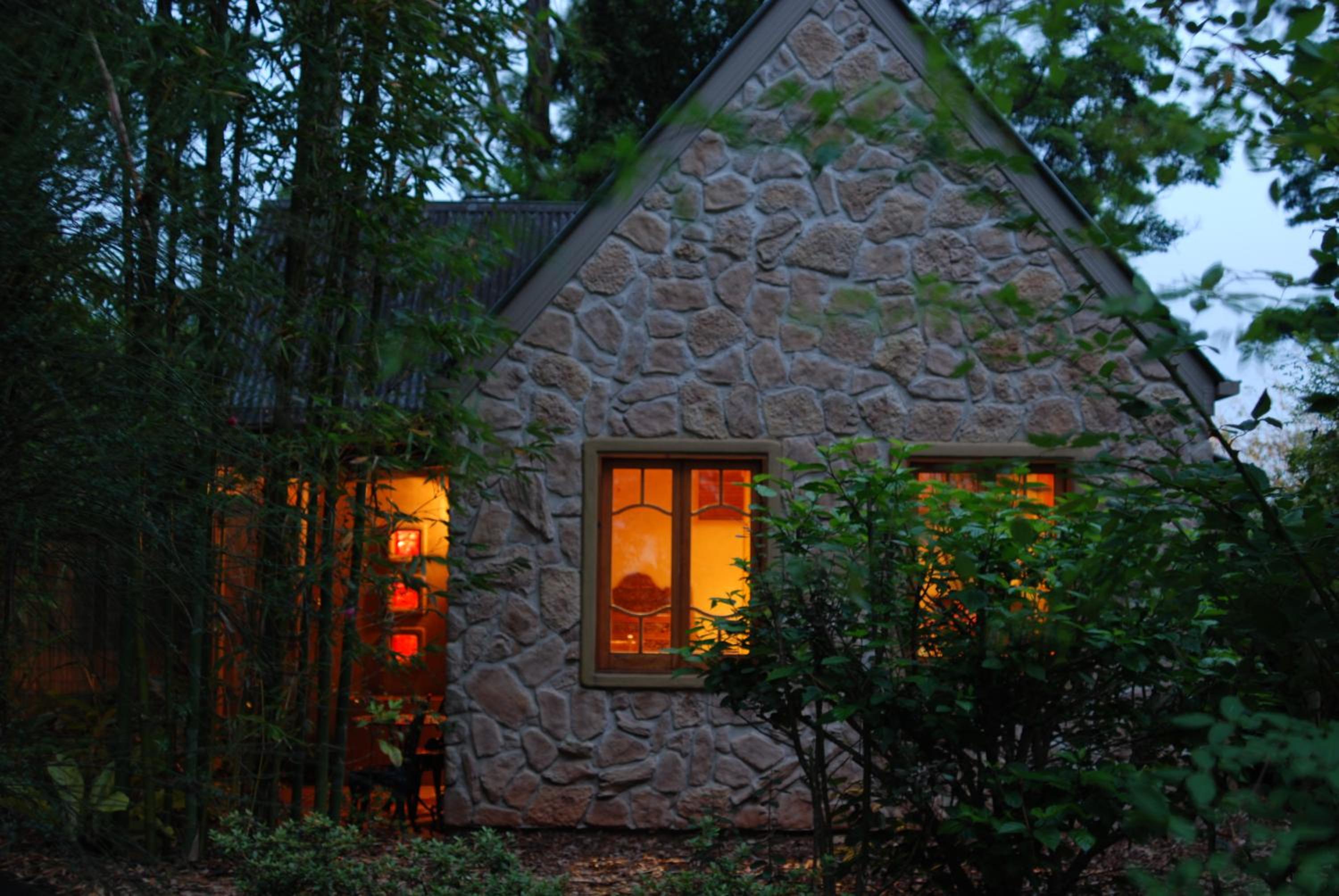 Witches Falls Cottages view 2