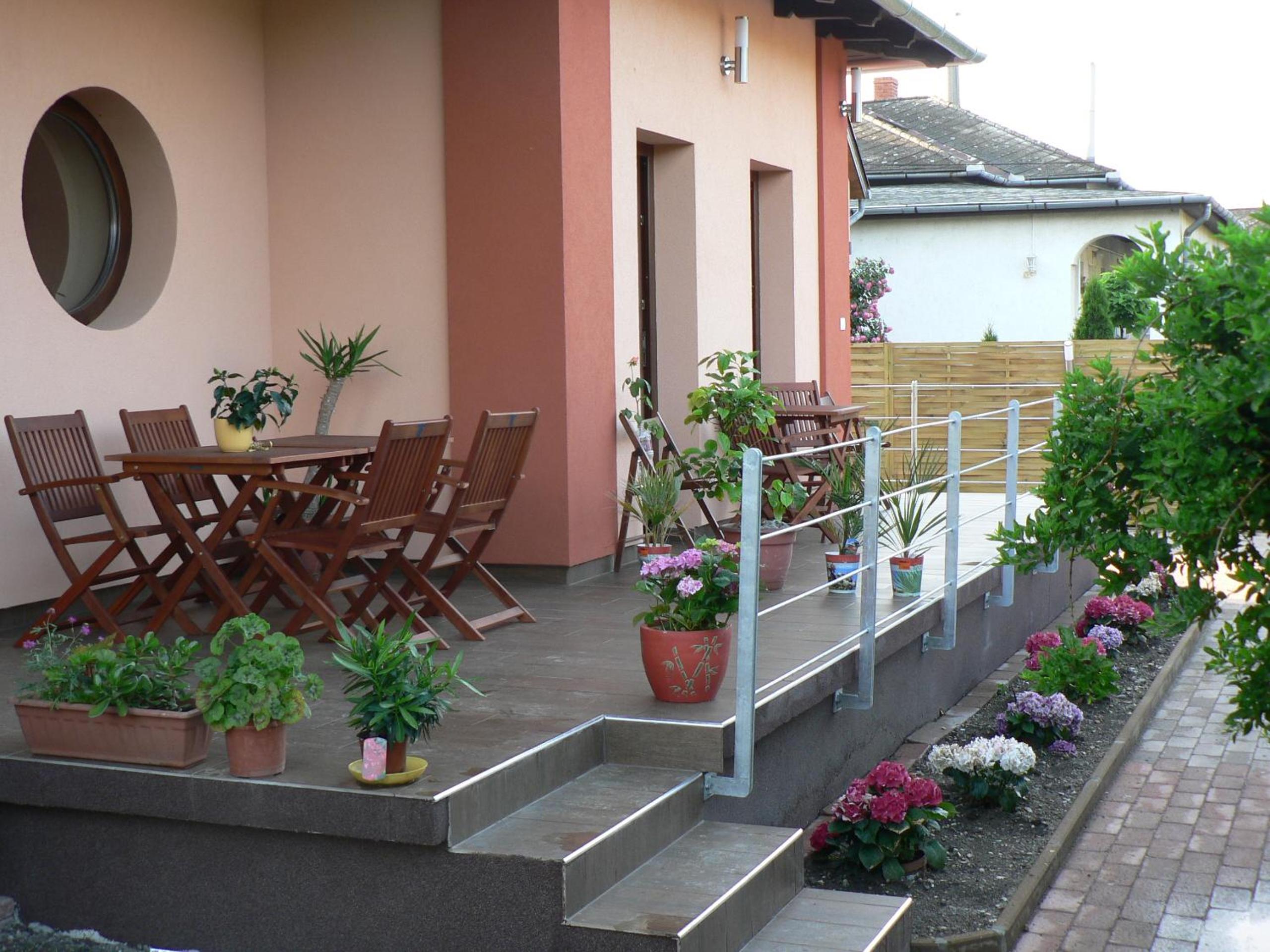 Nyirfa Apartmanház view 2