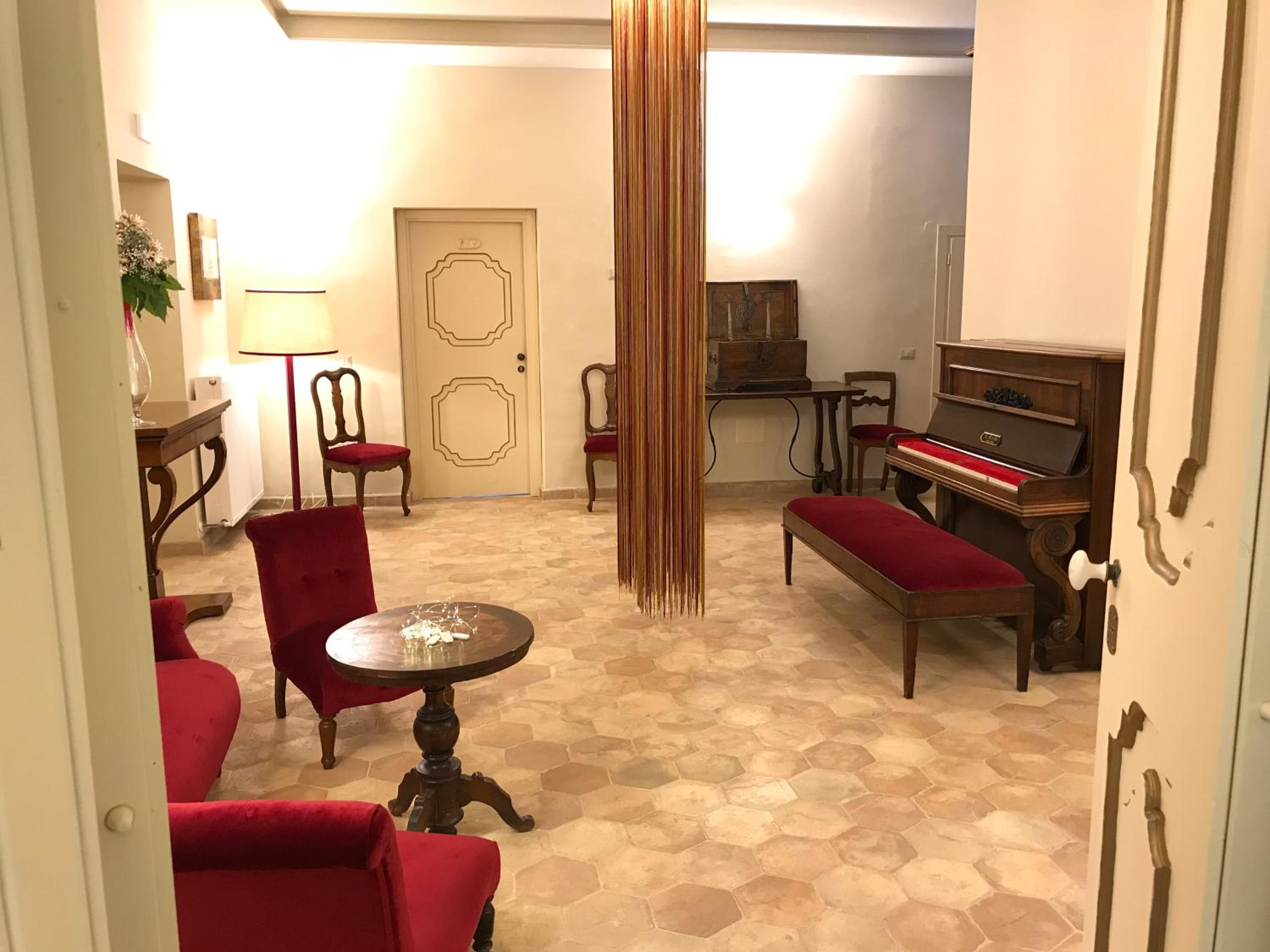lounge