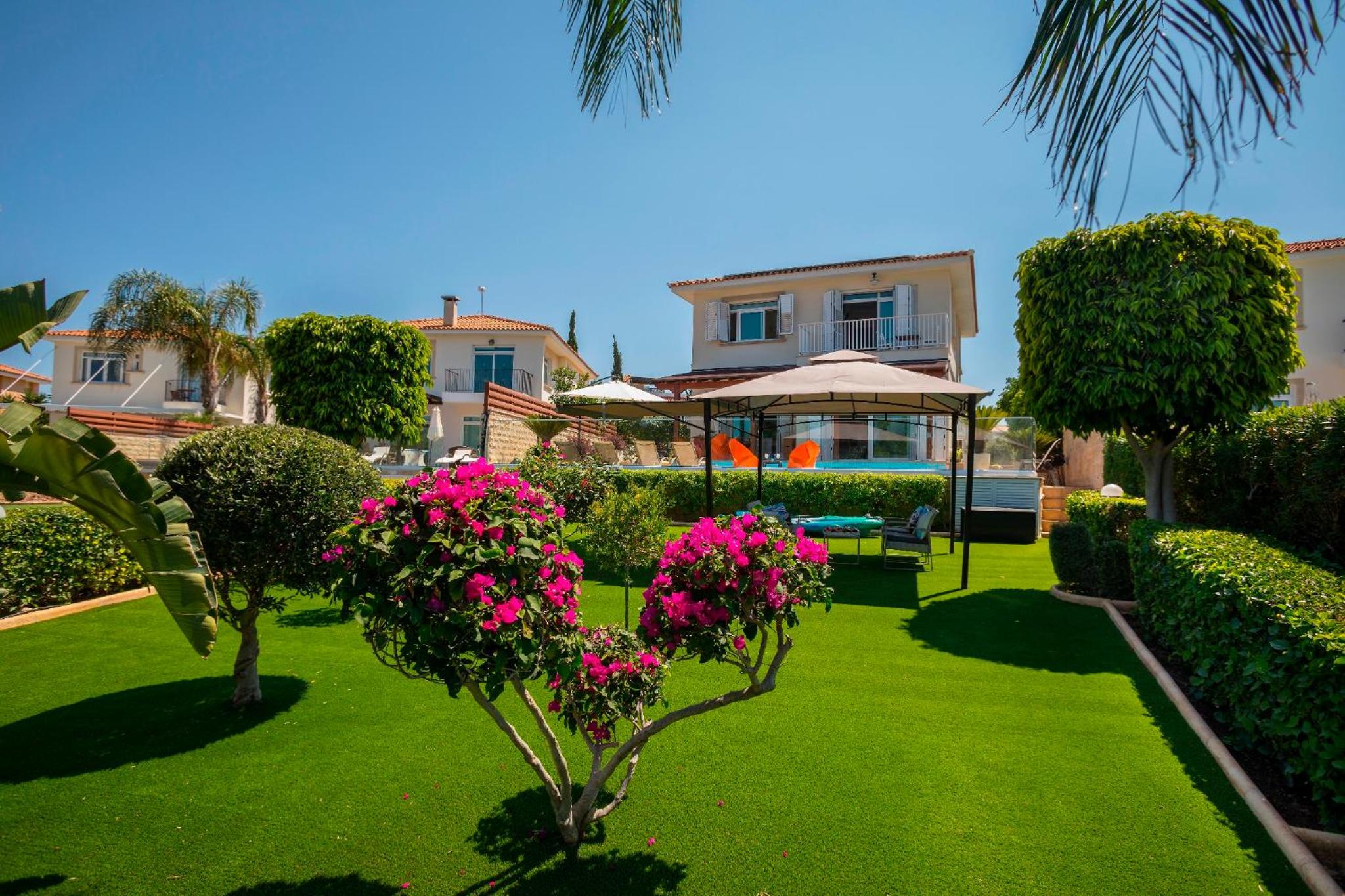 Villa Ricky