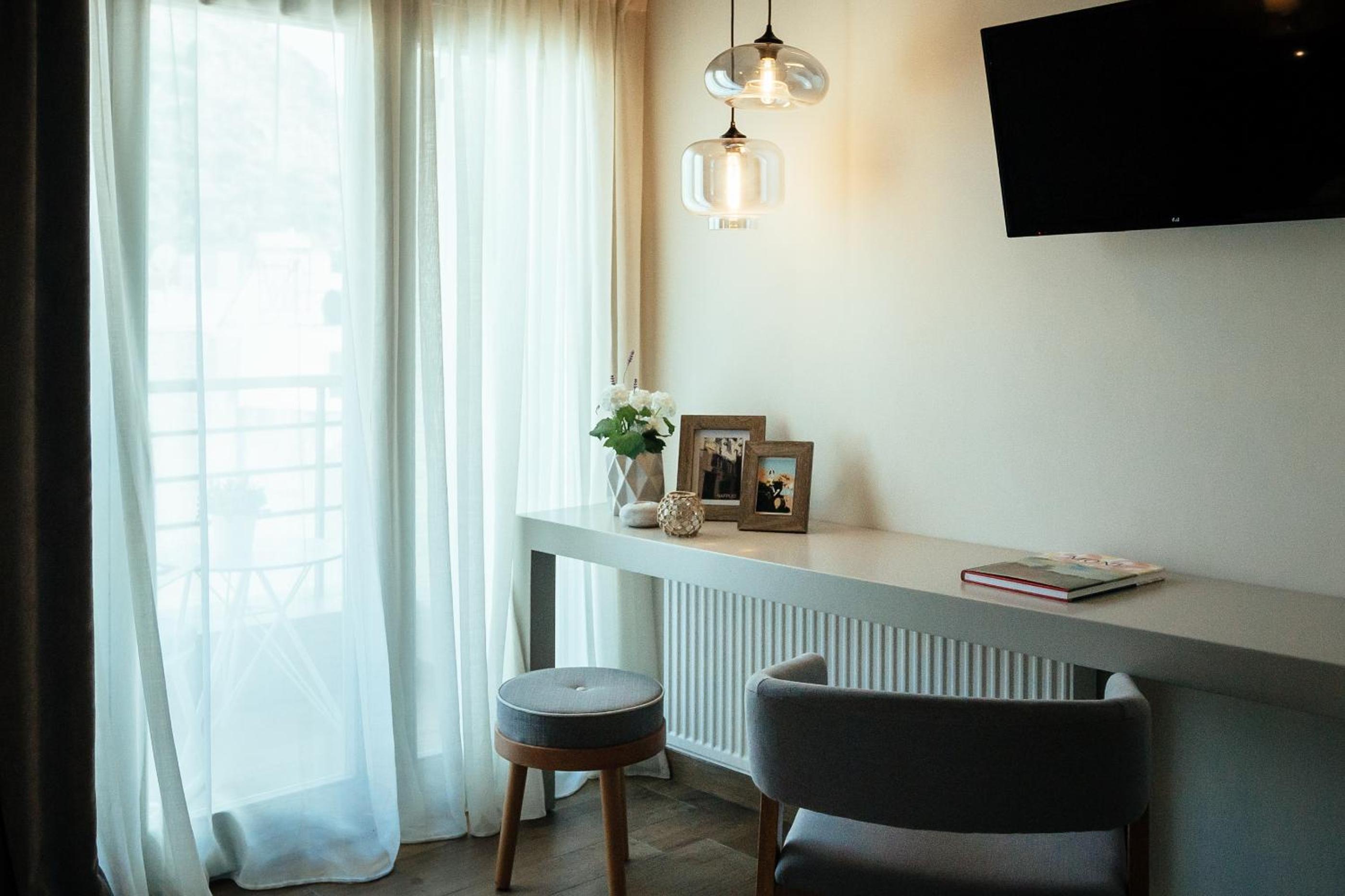 Filoxenion Luxury Rooms & Lofts