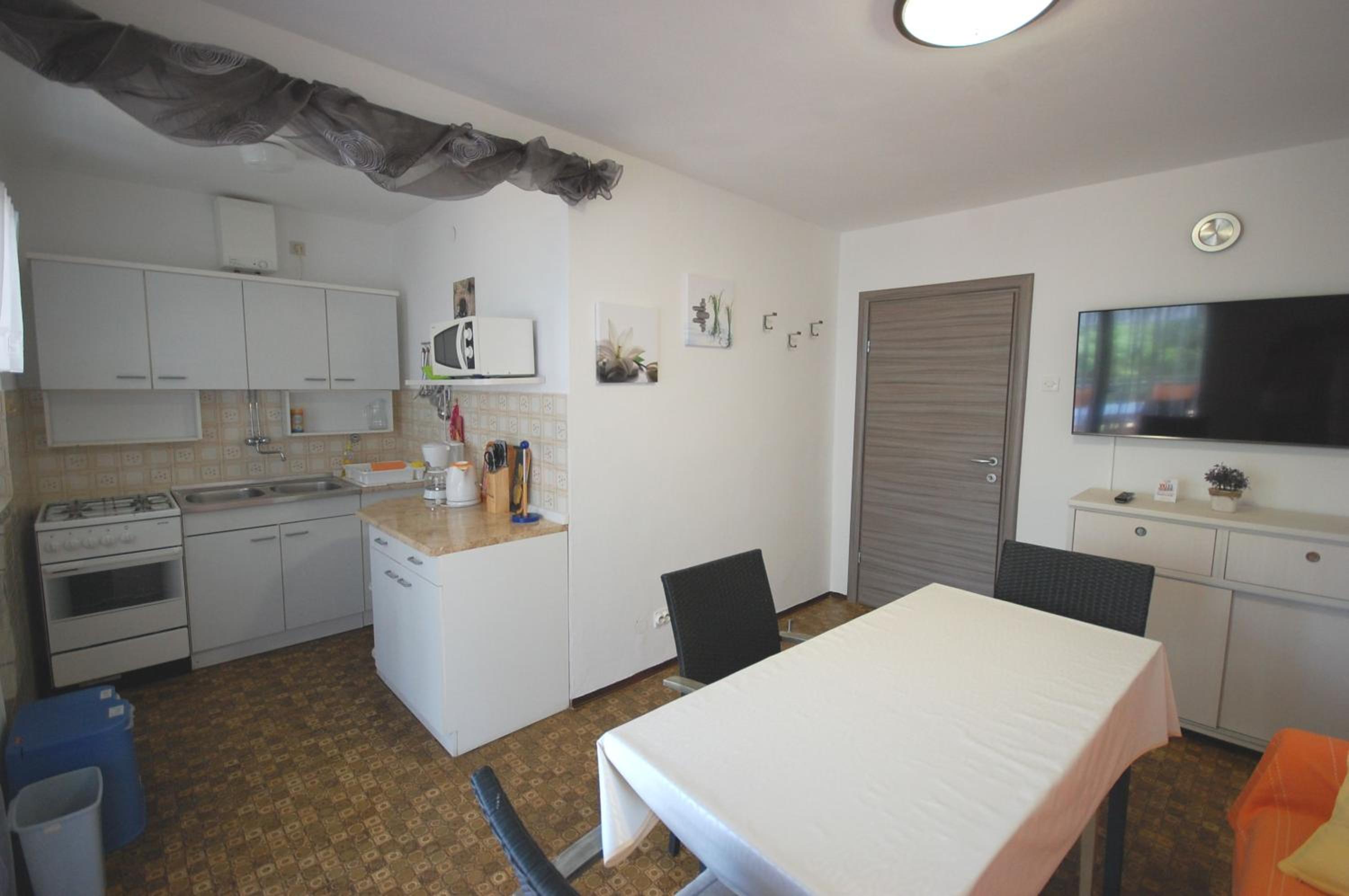 Apartments Jakobi by El-Pi Tours view 5