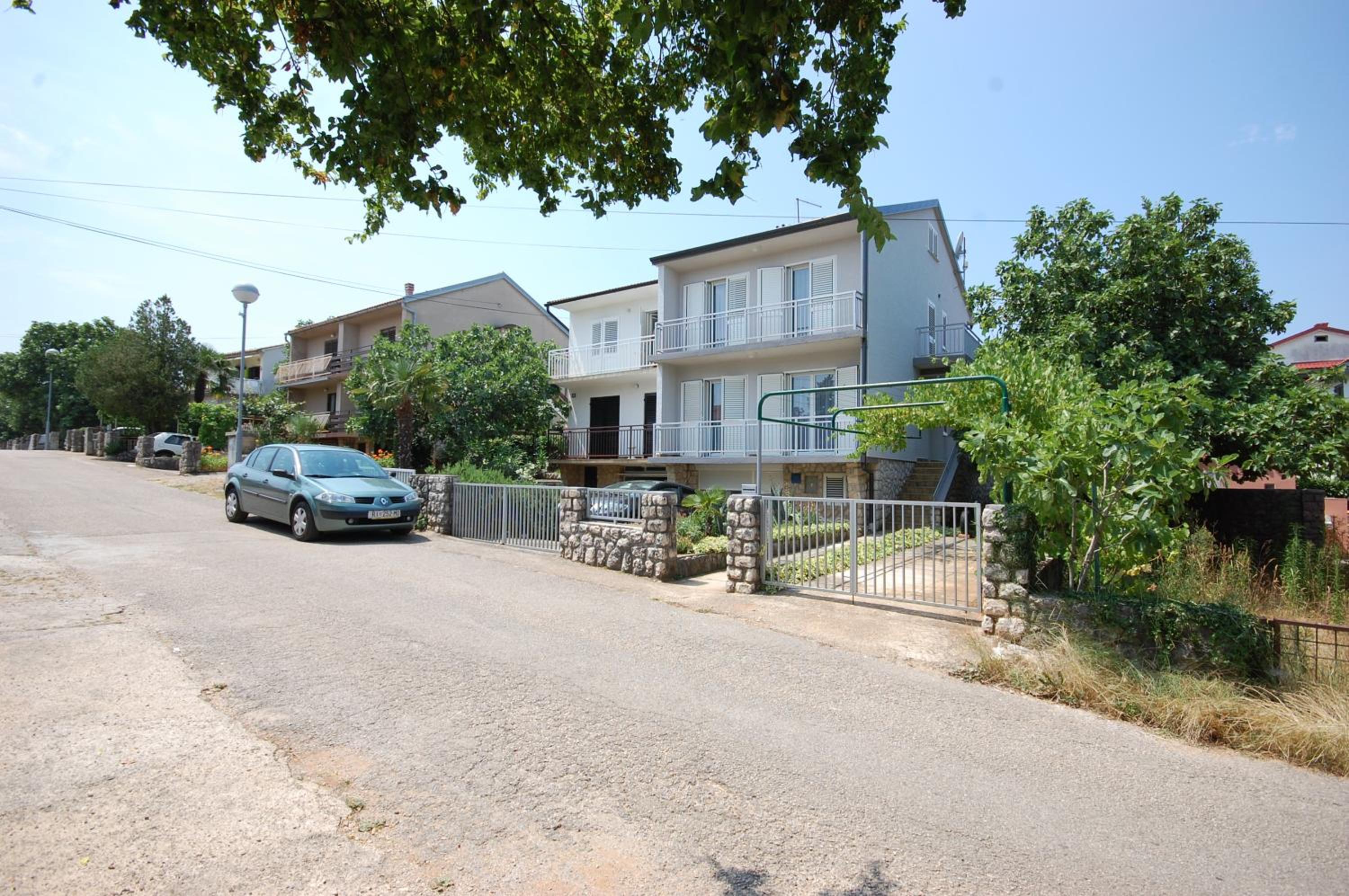 Apartments Jakobi by El-Pi Tours view 2