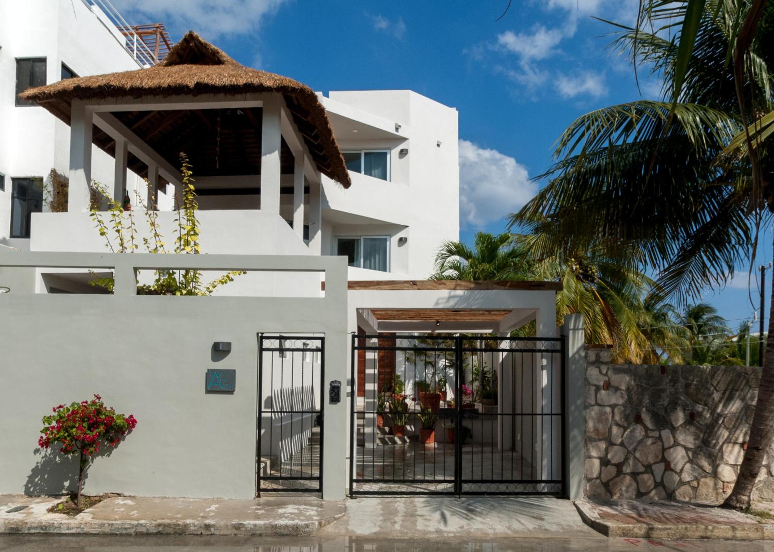 Casa Agua Azul - Family Getaway with Stunning Ocean Views