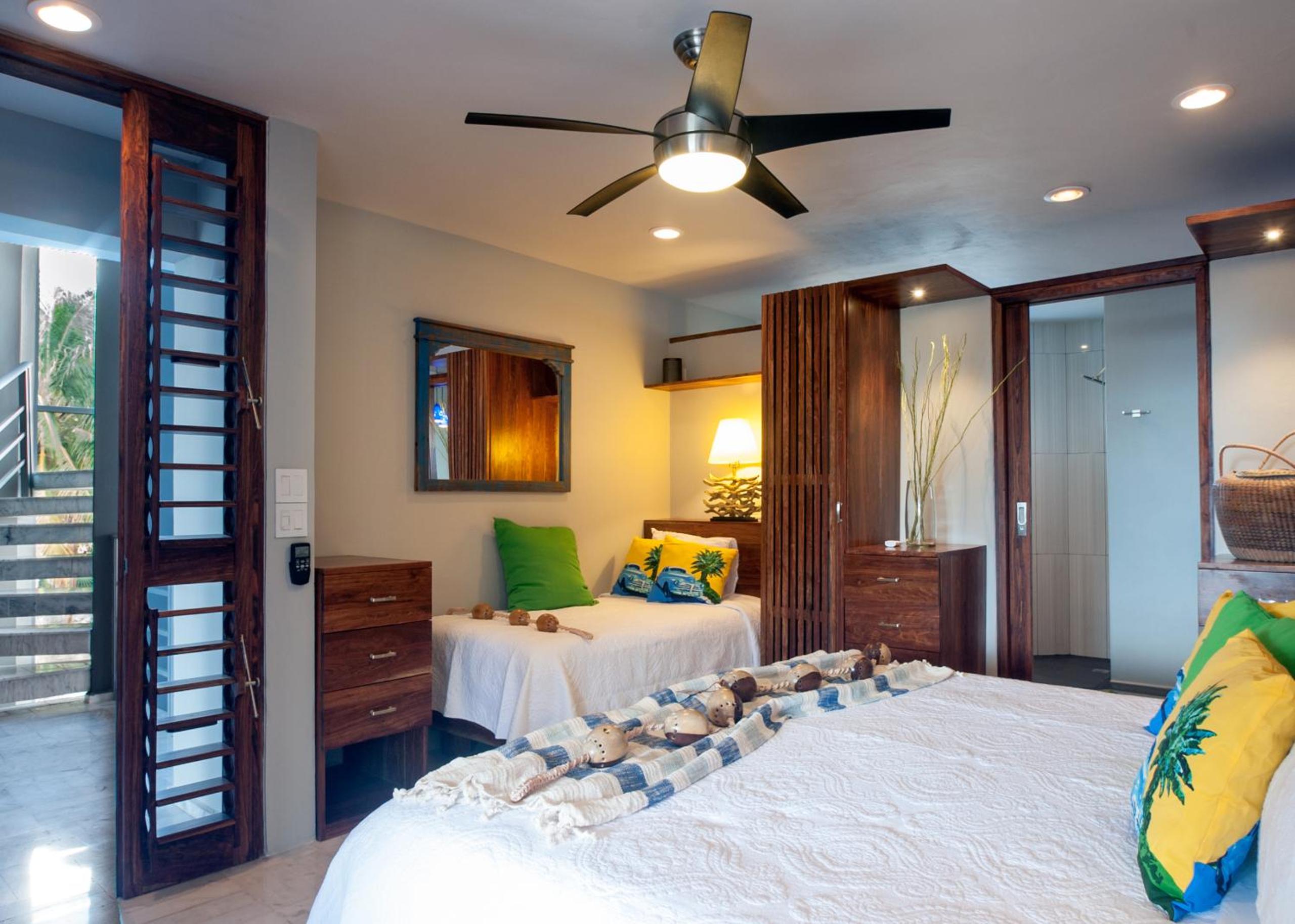 Casa Agua Azul - Family Getaway with Stunning Ocean Views