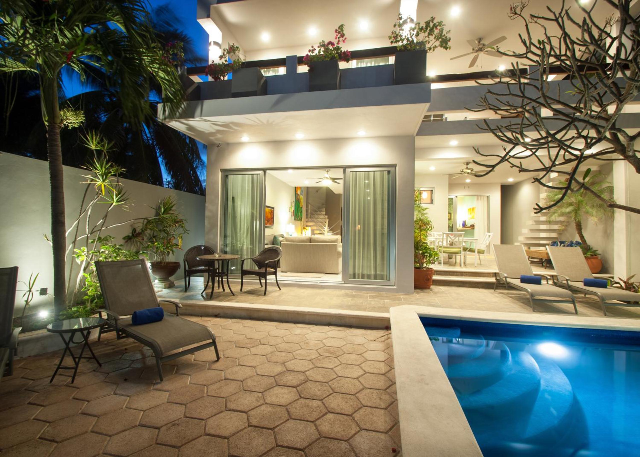 Casa Agua Azul - Family Getaway with Stunning Ocean Views