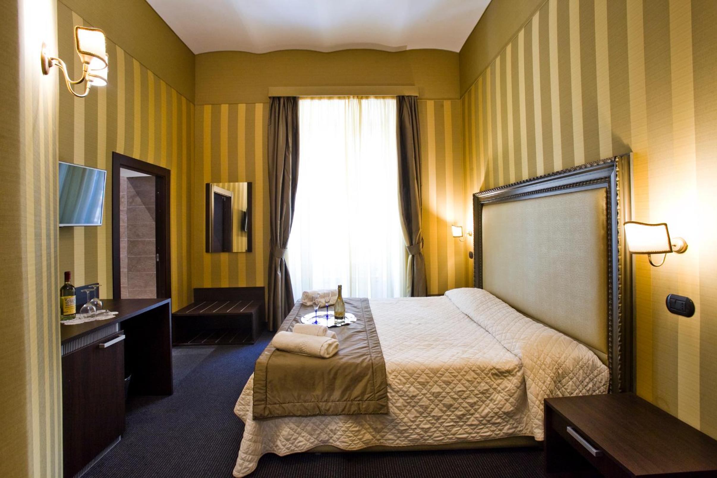 Nice Rome Holiday