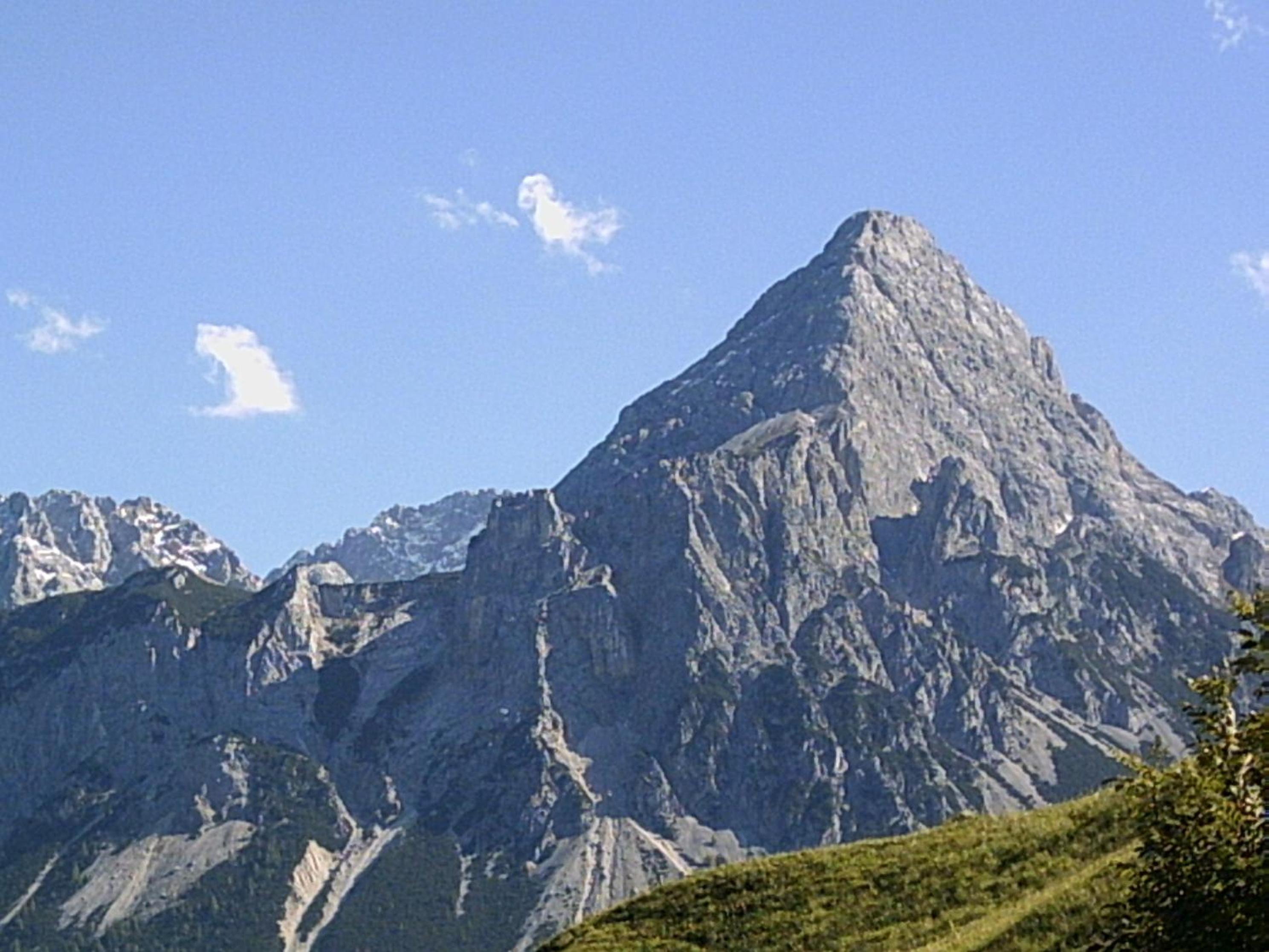 Photo 35