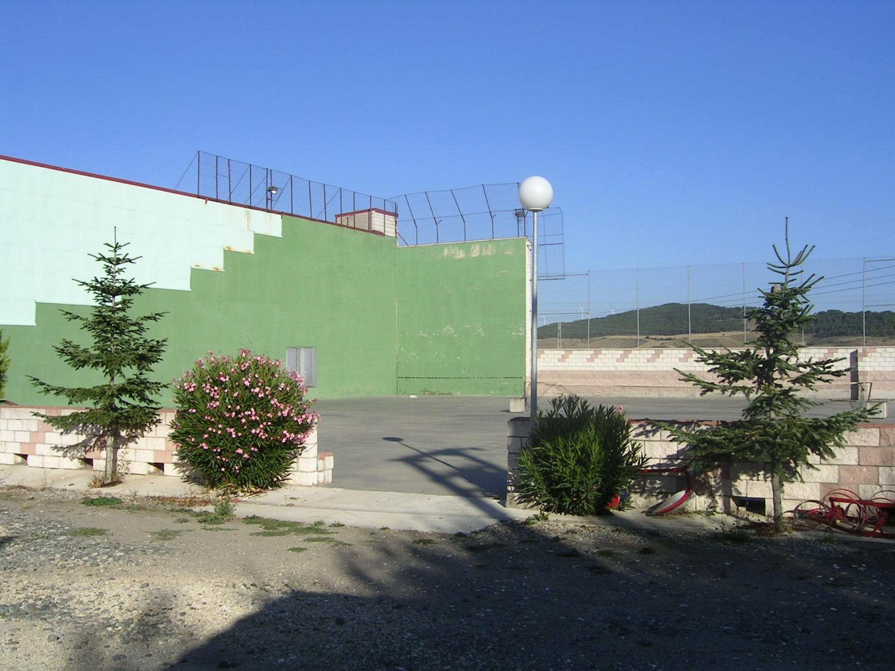 Photo 12