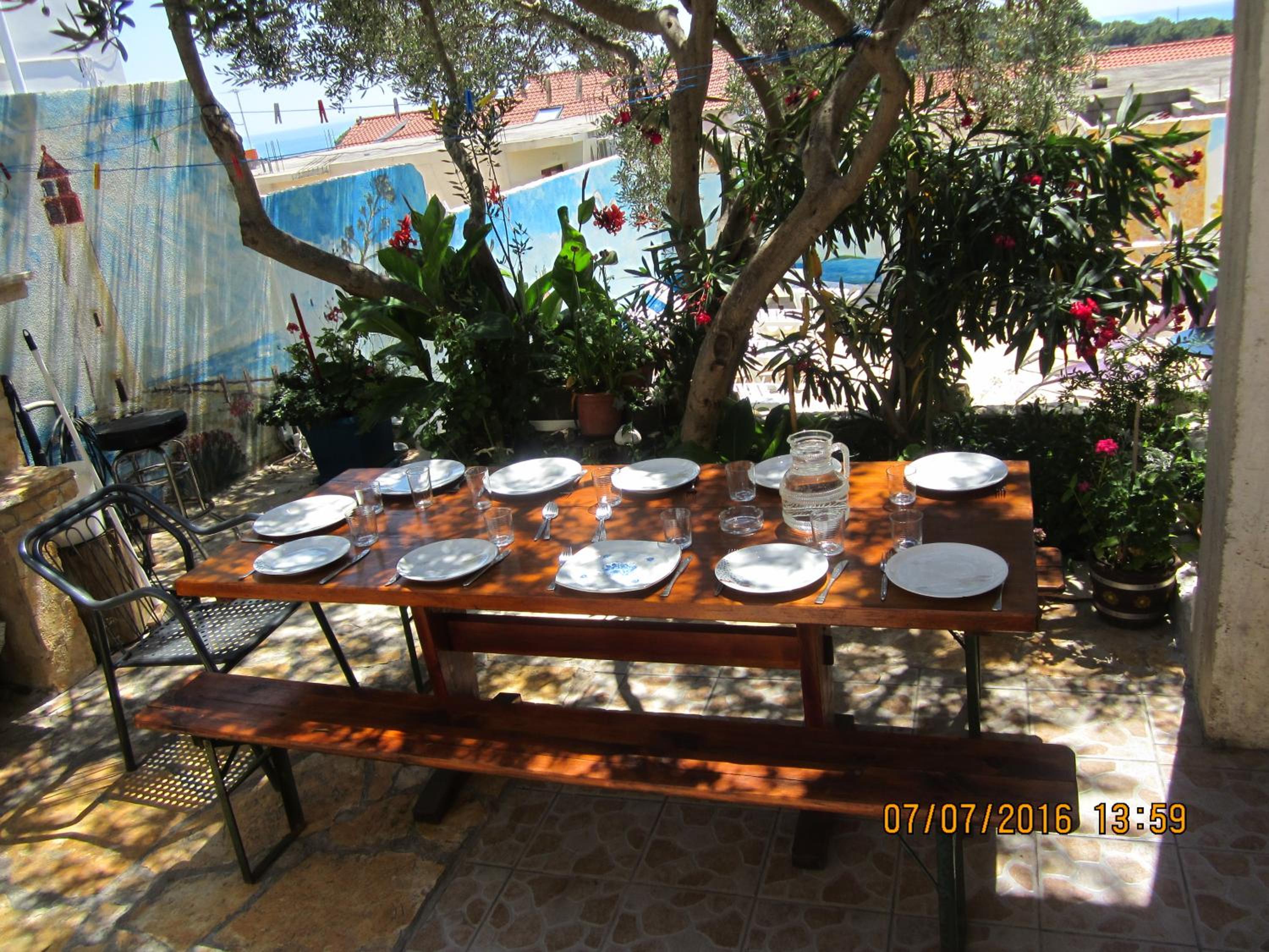 Photo 65