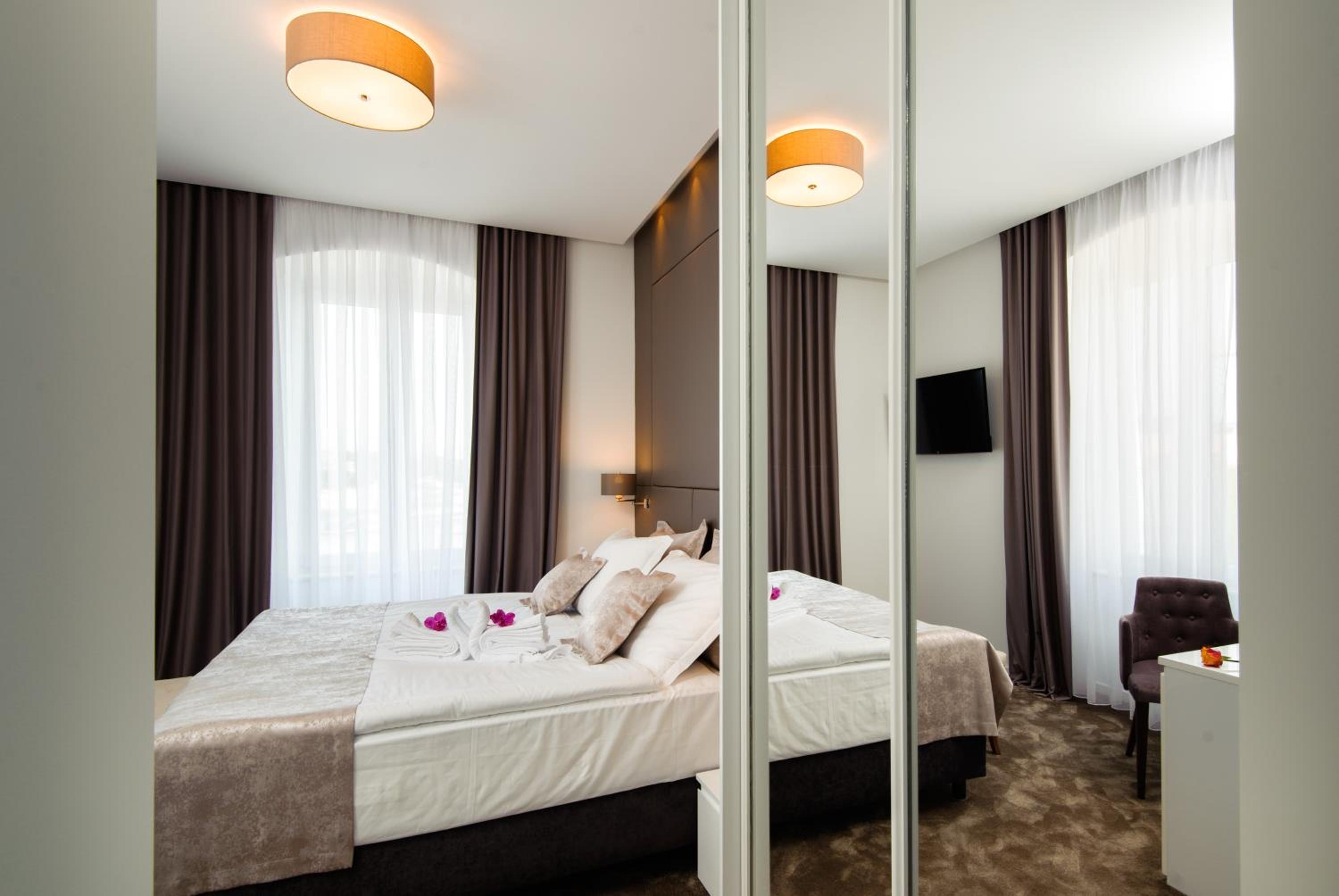 Dream Luxury Rooms