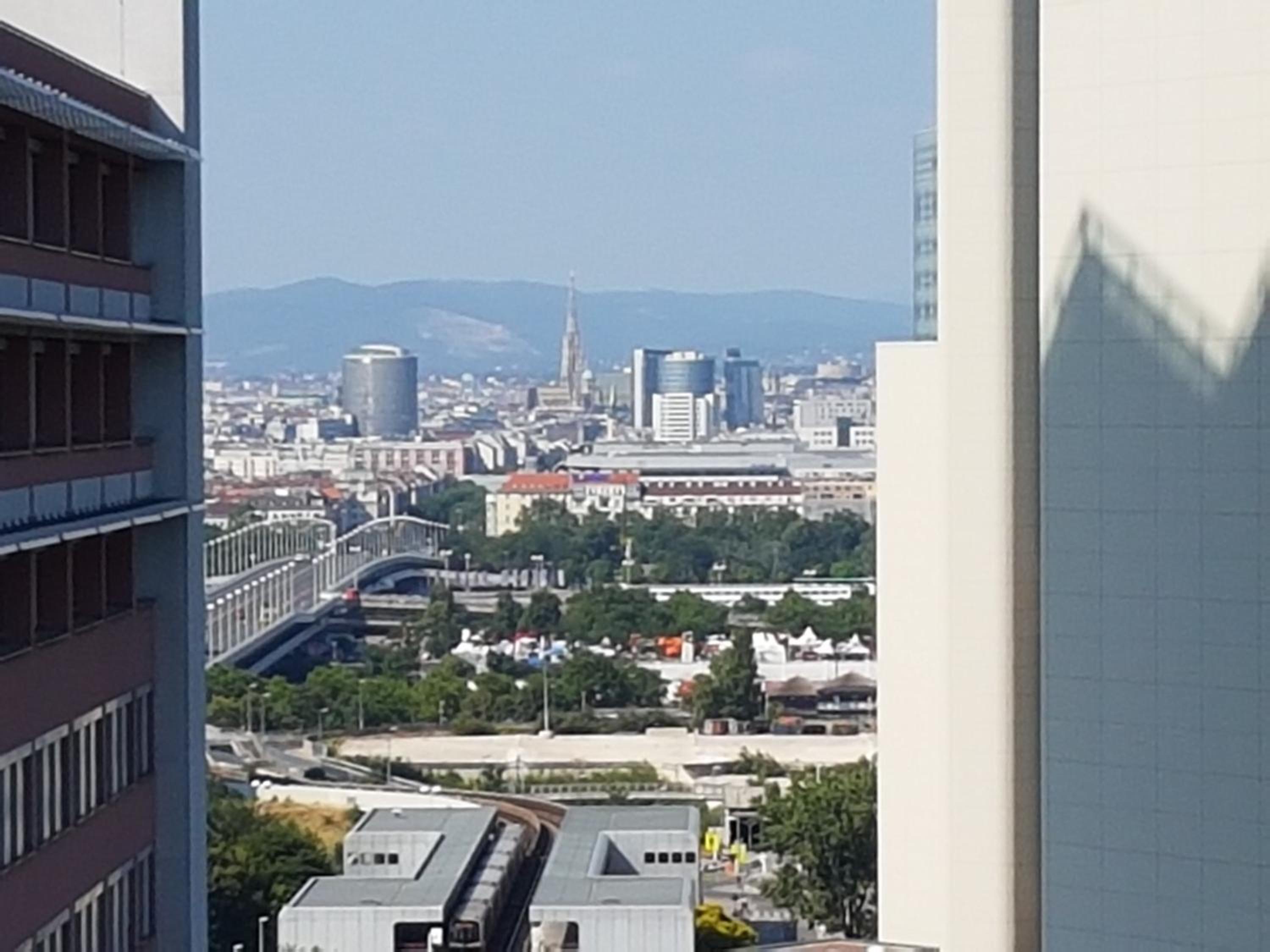 Flat UNO City