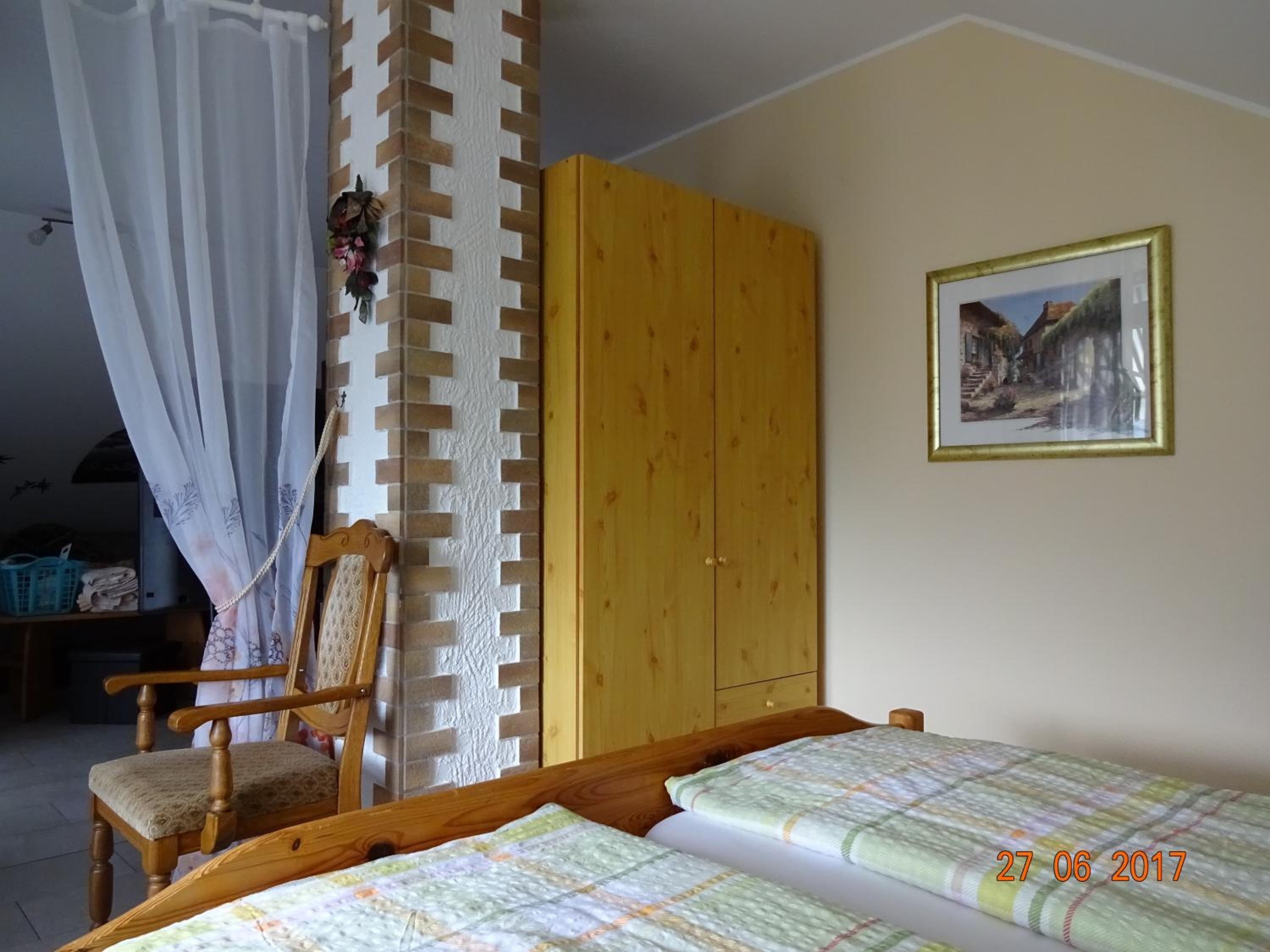 Photo 42