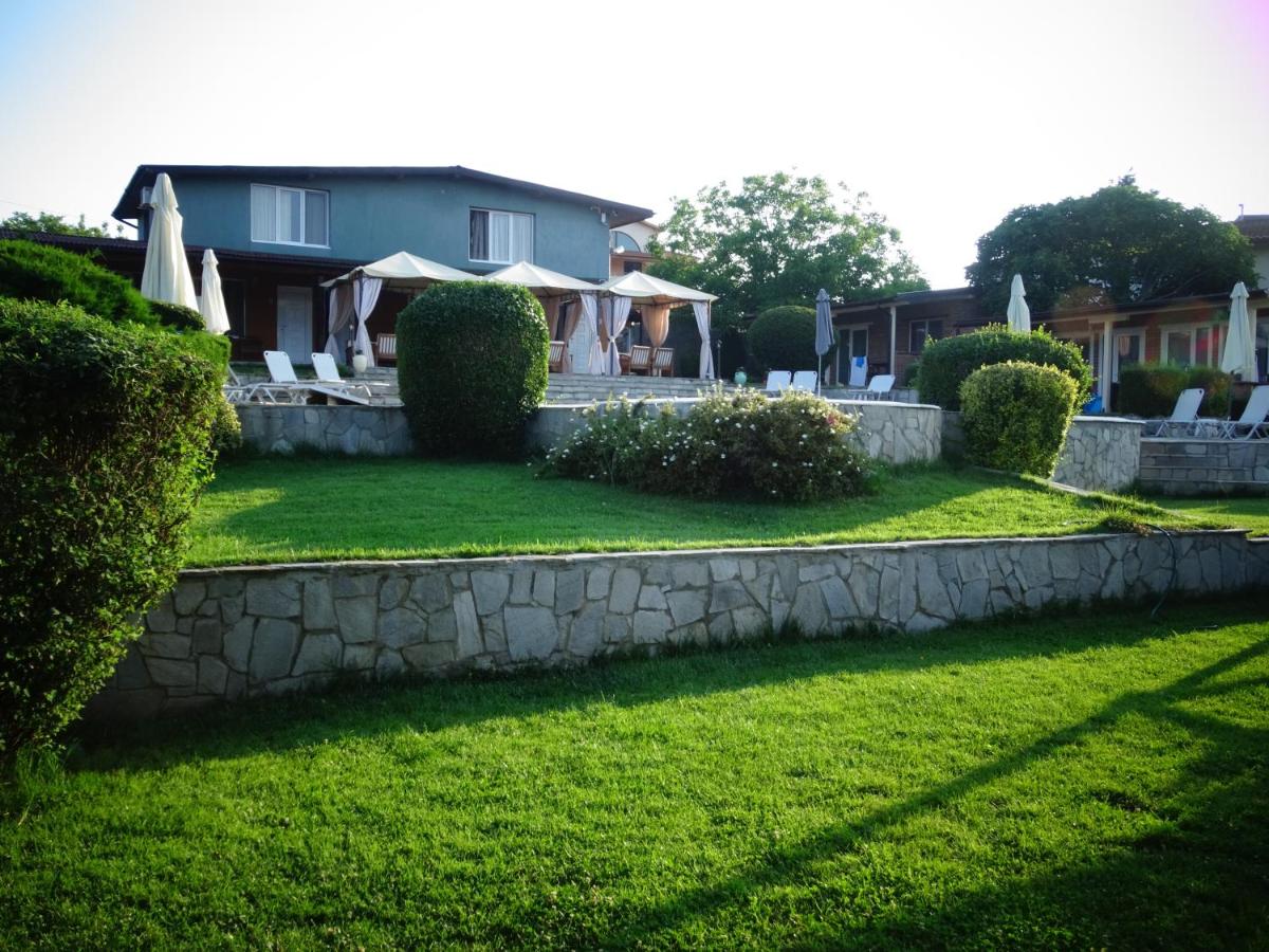 Photo 43