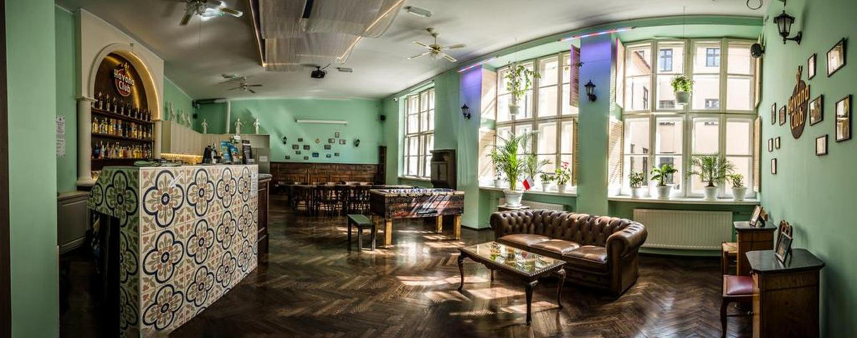 lounge