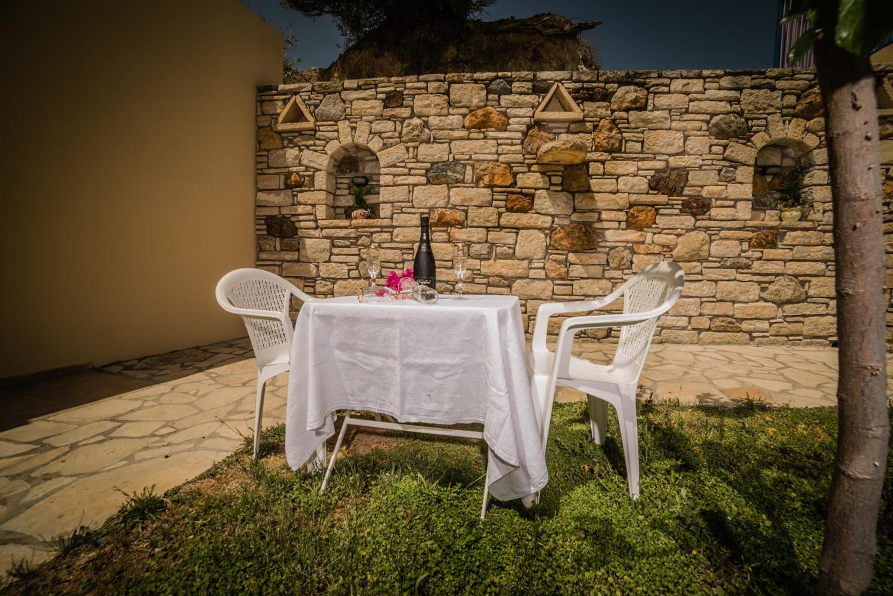 Bodikos Villas & Apartments view 3