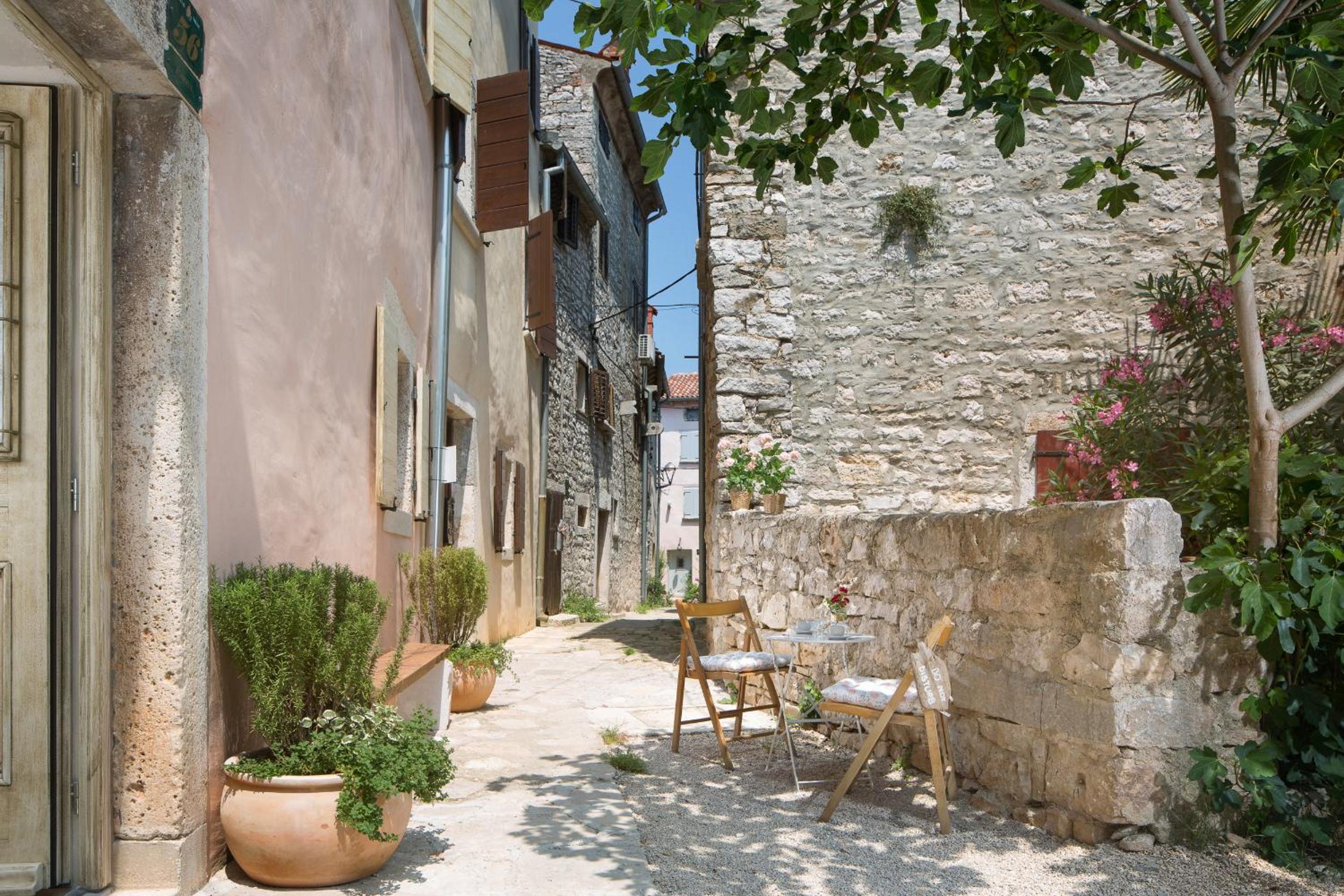 Casa Pharus view 3