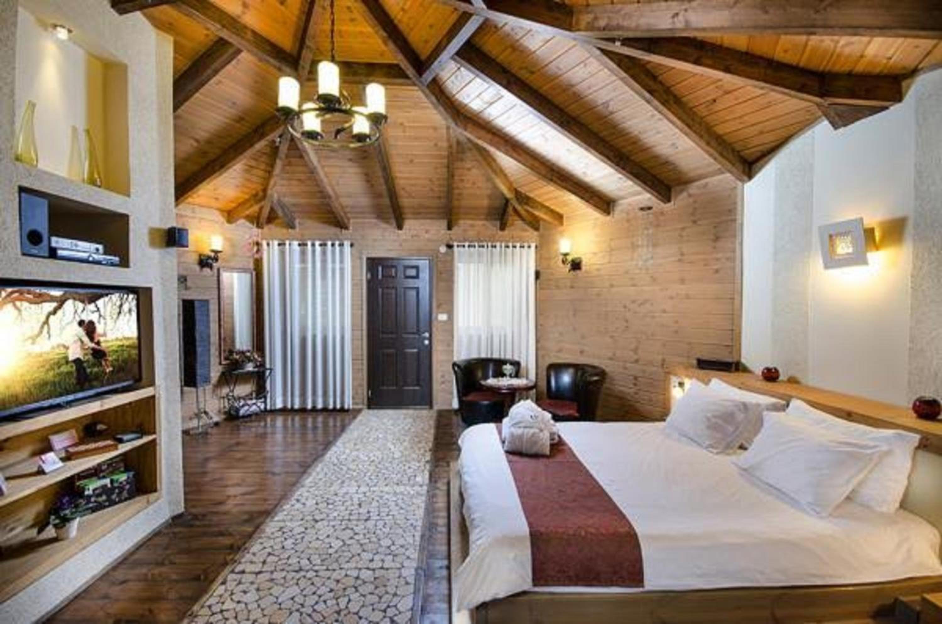 Talia Cabin Guest & Spa