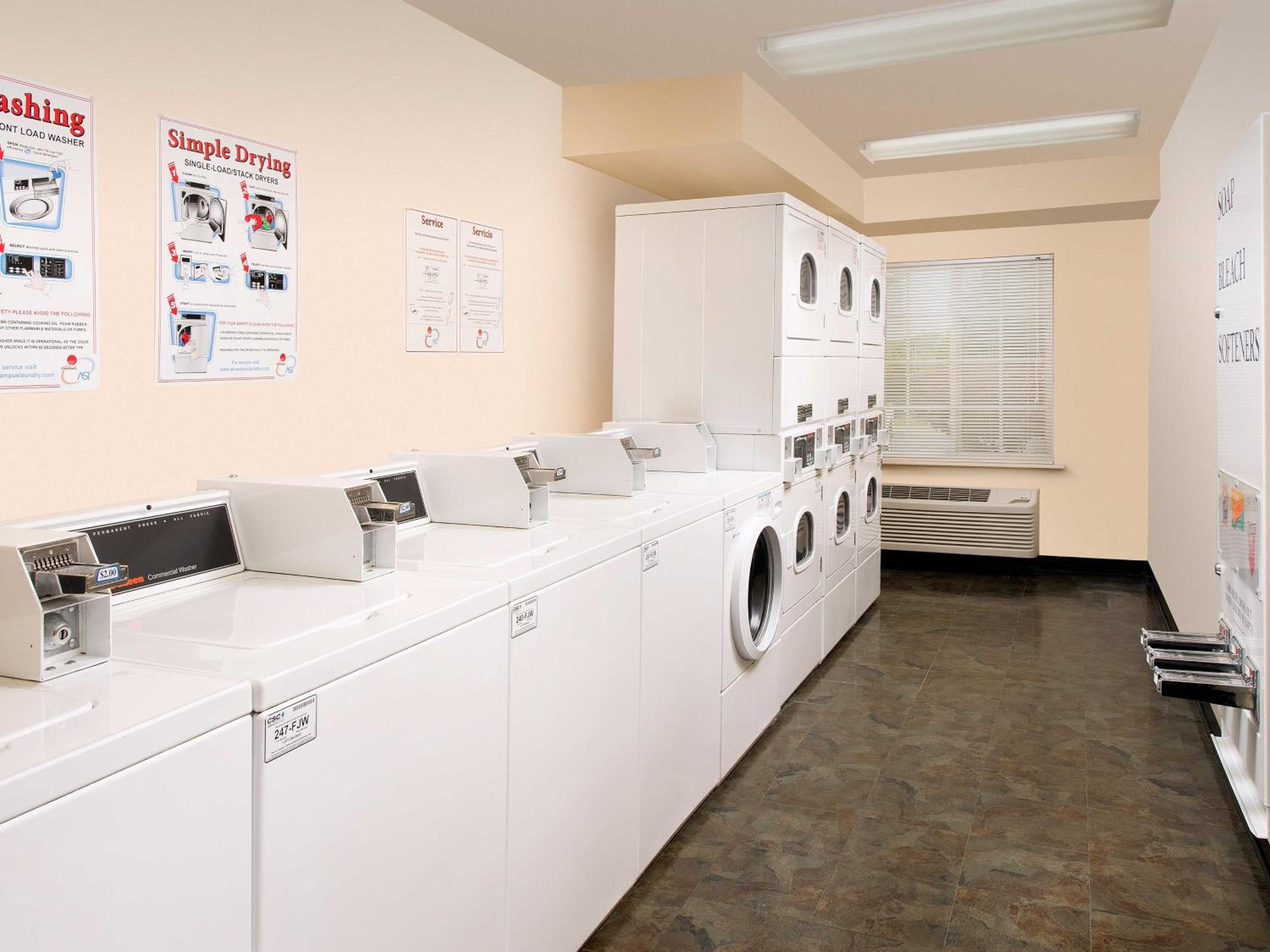 WoodSpring Suites Kansas City Lenexa - Property Image 3