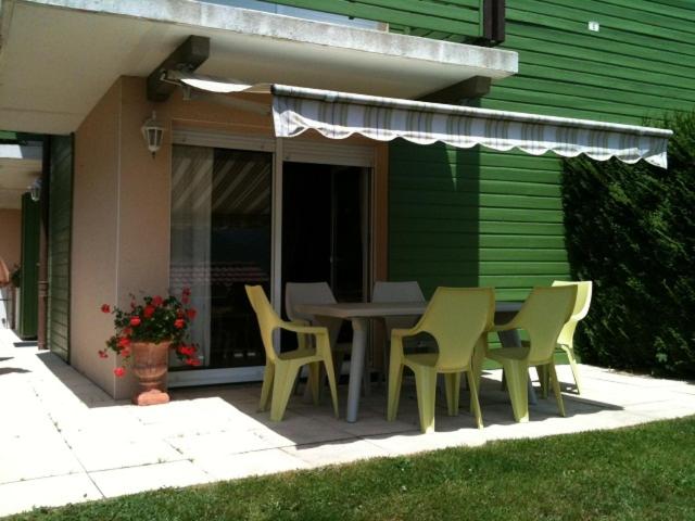 Les Chenes Rouges view 5