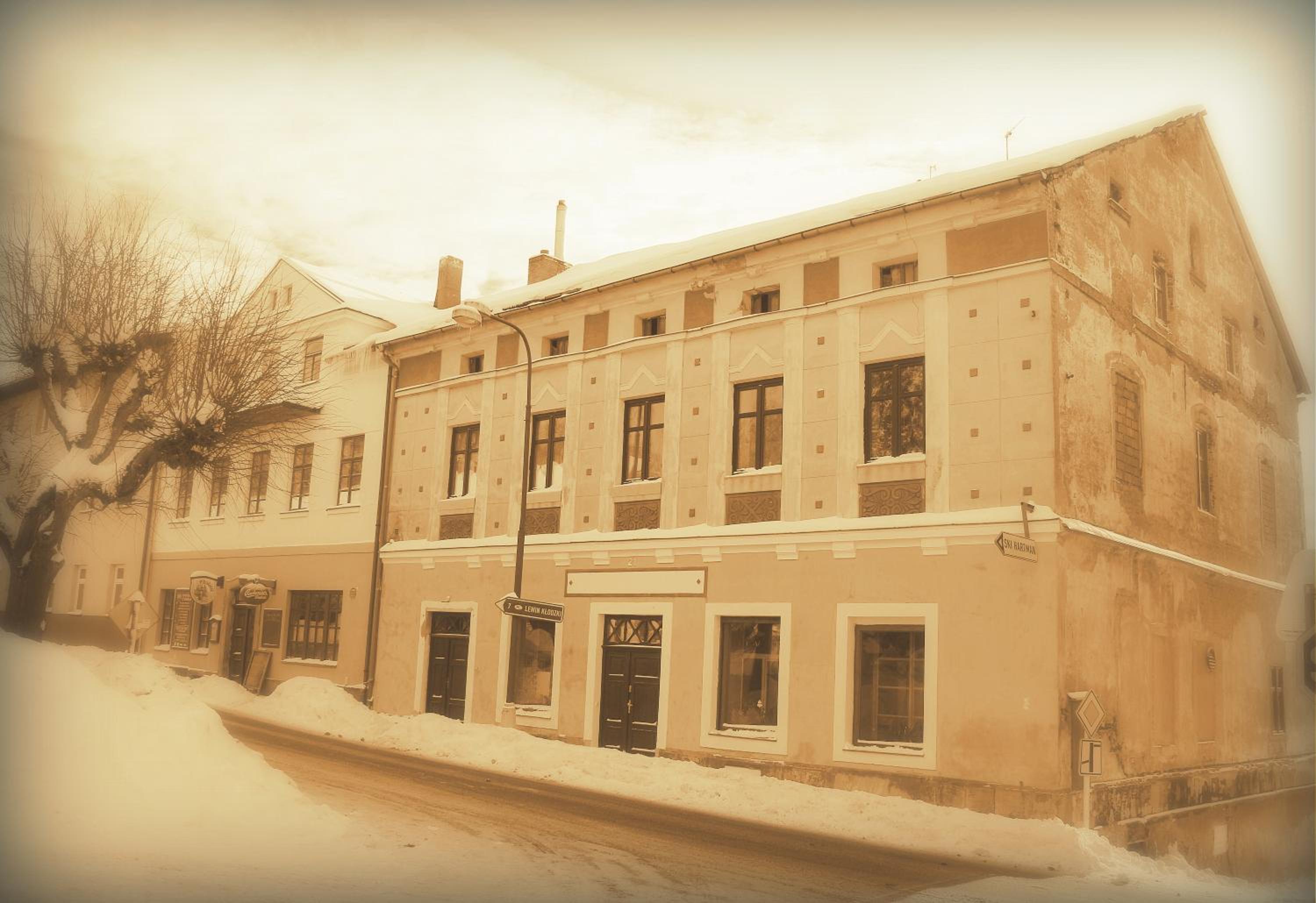Photo 44