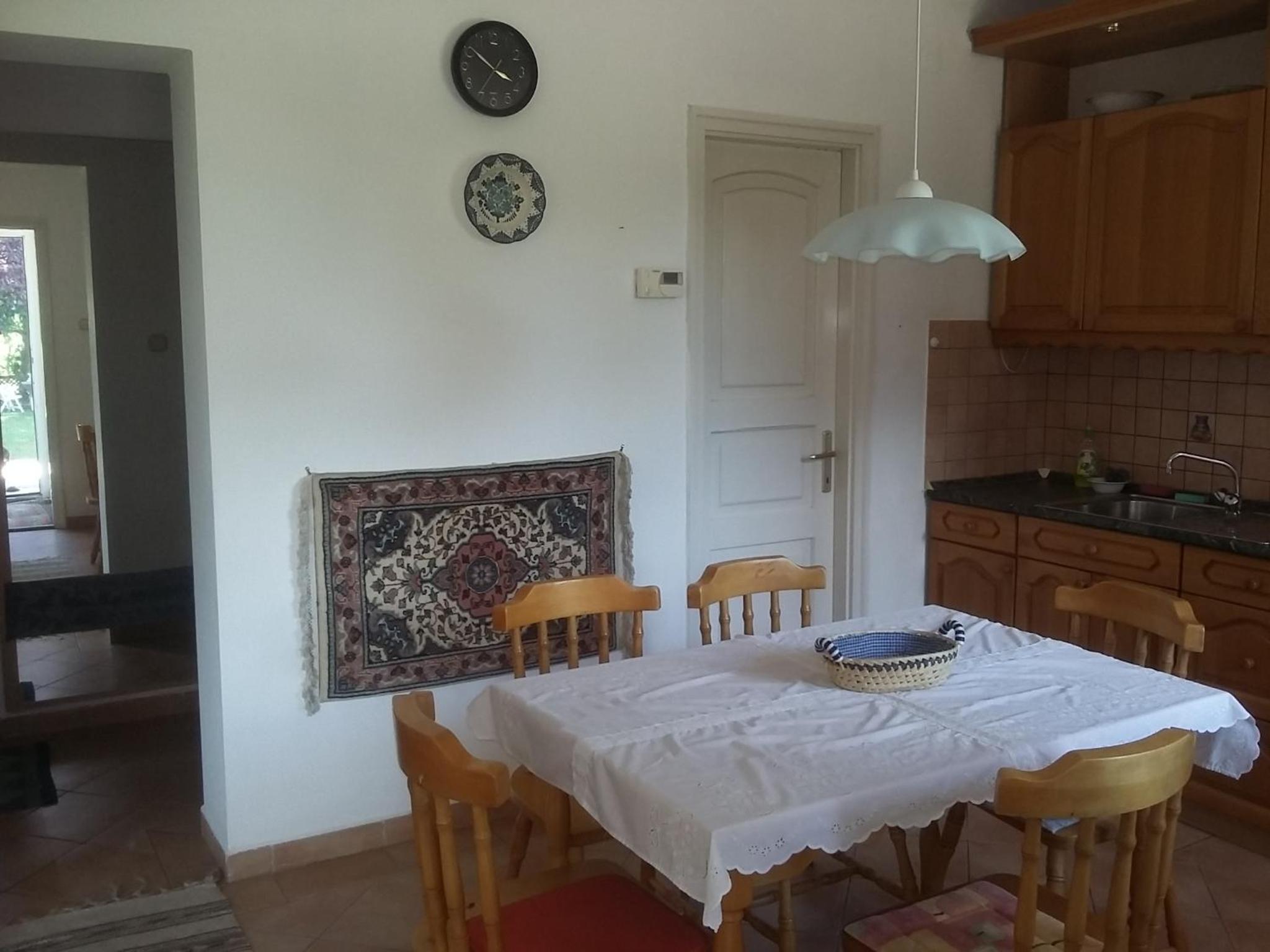GESZTENYÉS Vendégház view 5