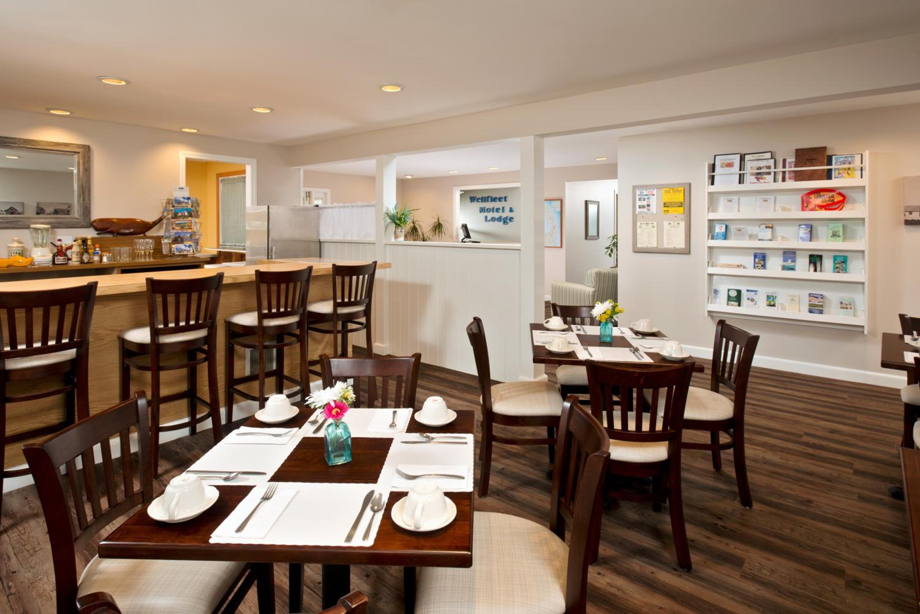 Wellfleet Motel & Lodge