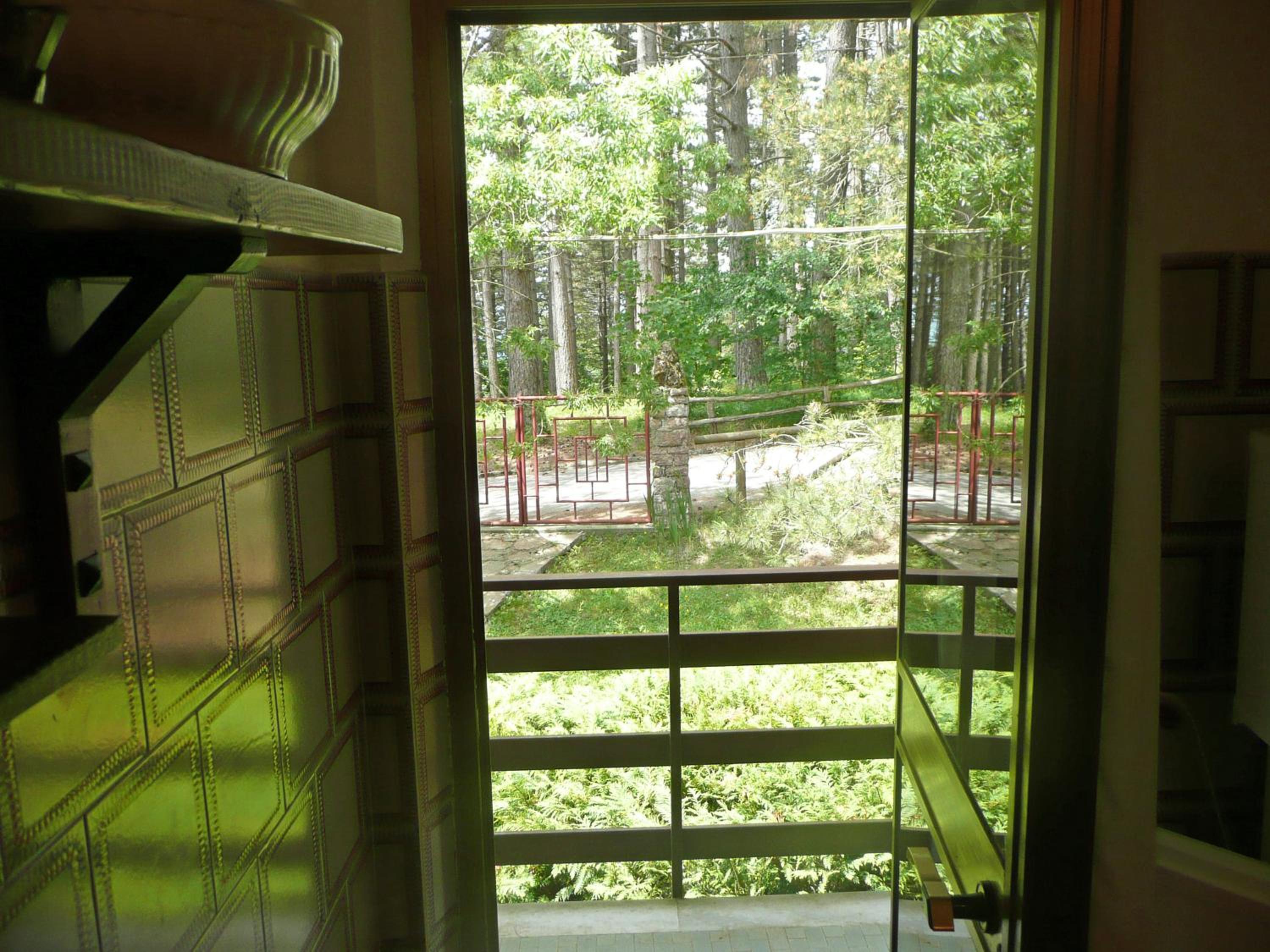 Photo 43