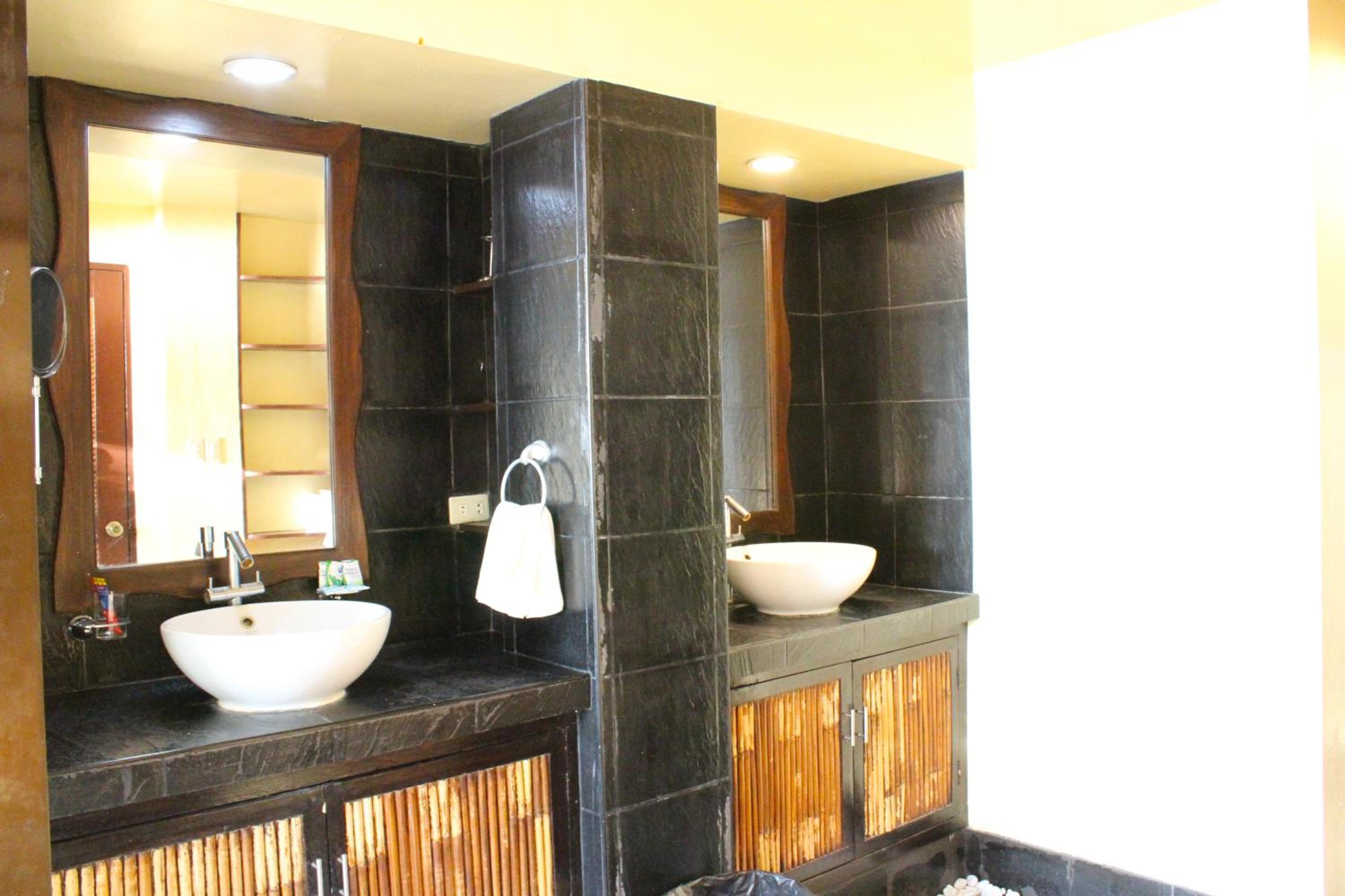 Nabulao Beach Resort