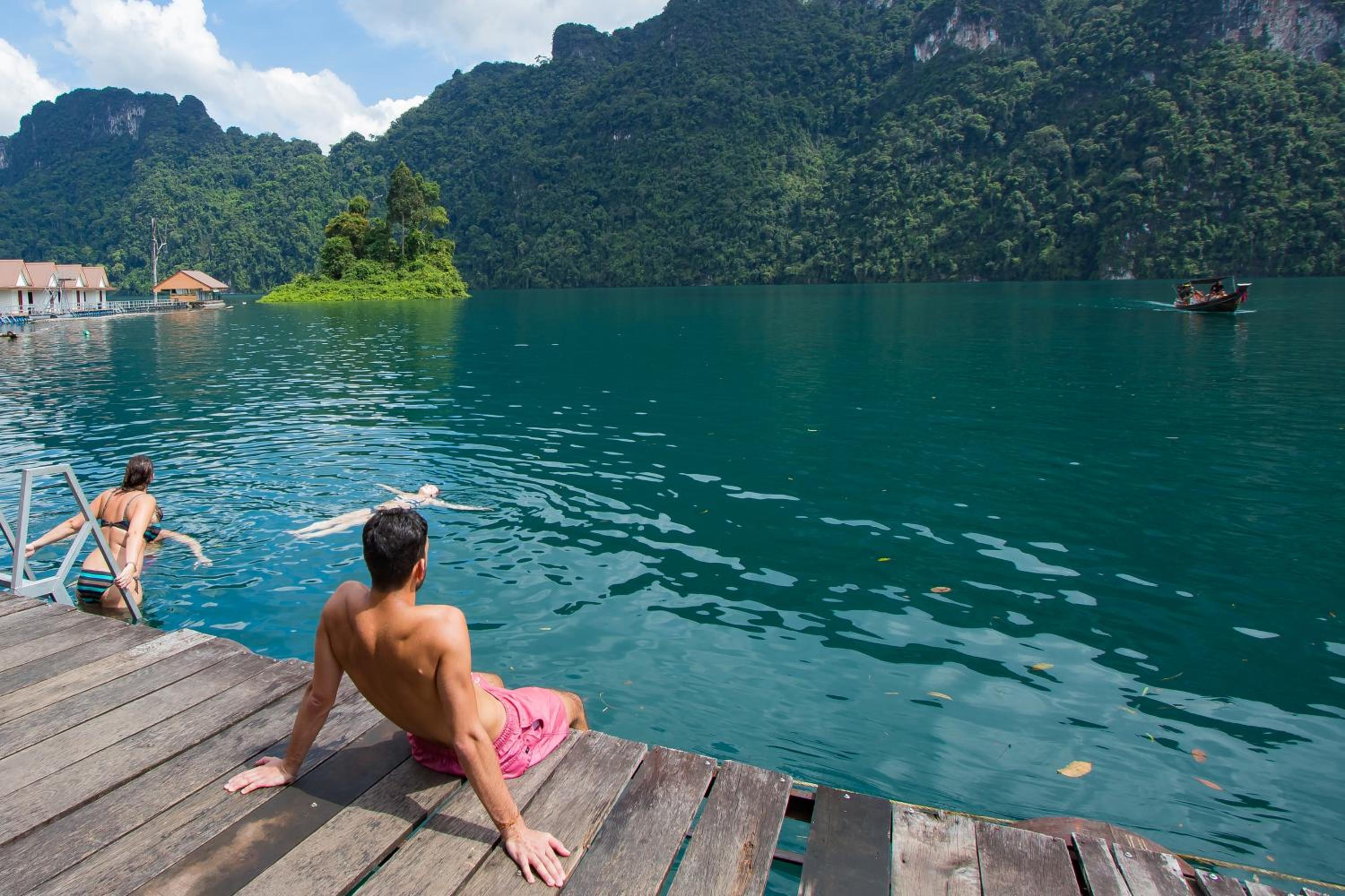 Khao Sok Riverside Cottages