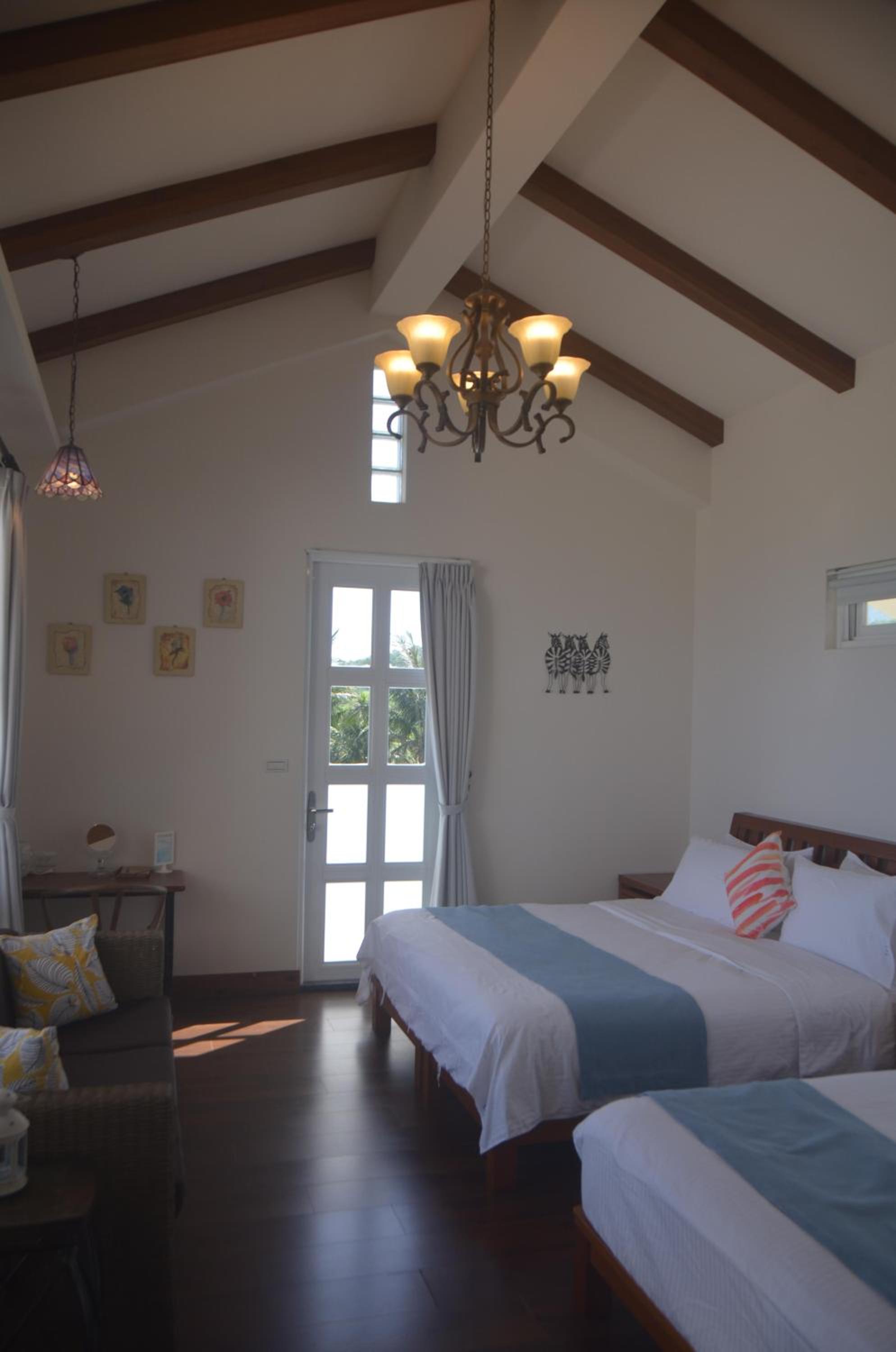 Coastline Azure B&B view 3