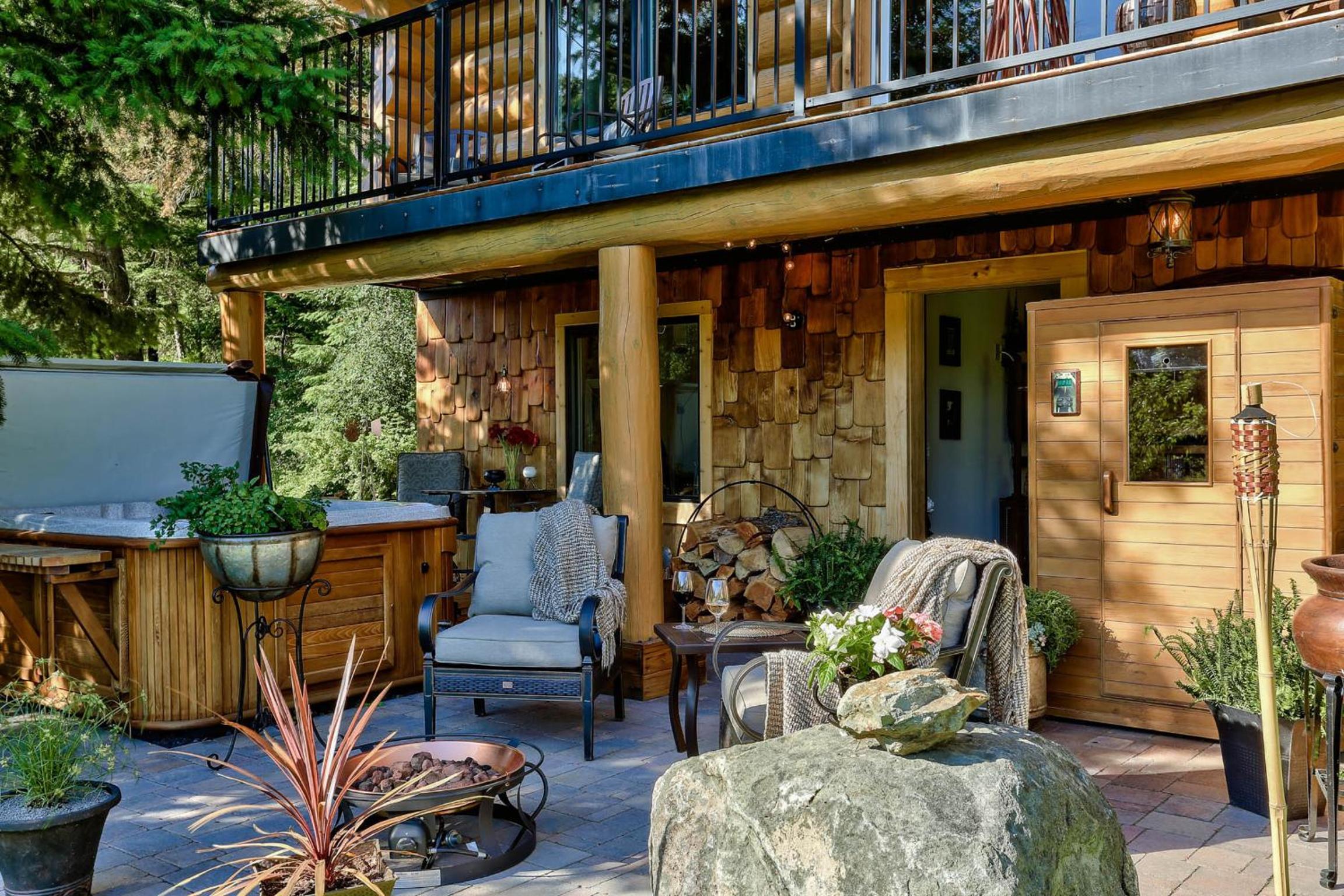 A Suite Retreat - Beyond Bed & Breakfast
