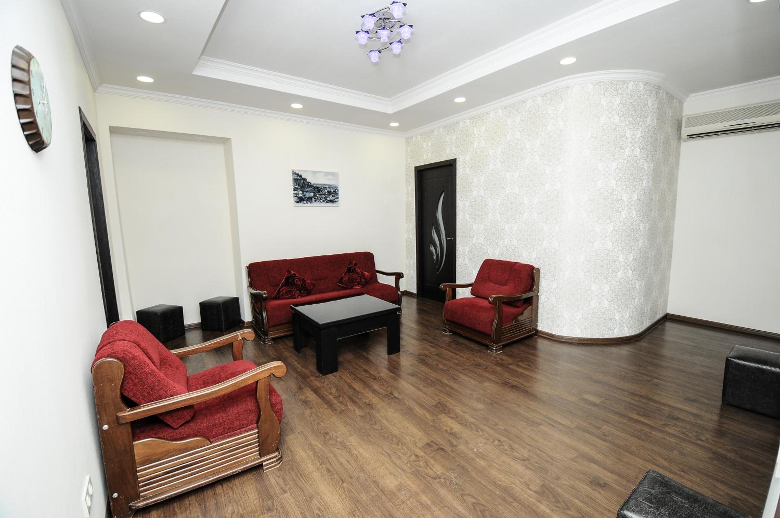 Elegant Modern Apartment view 3