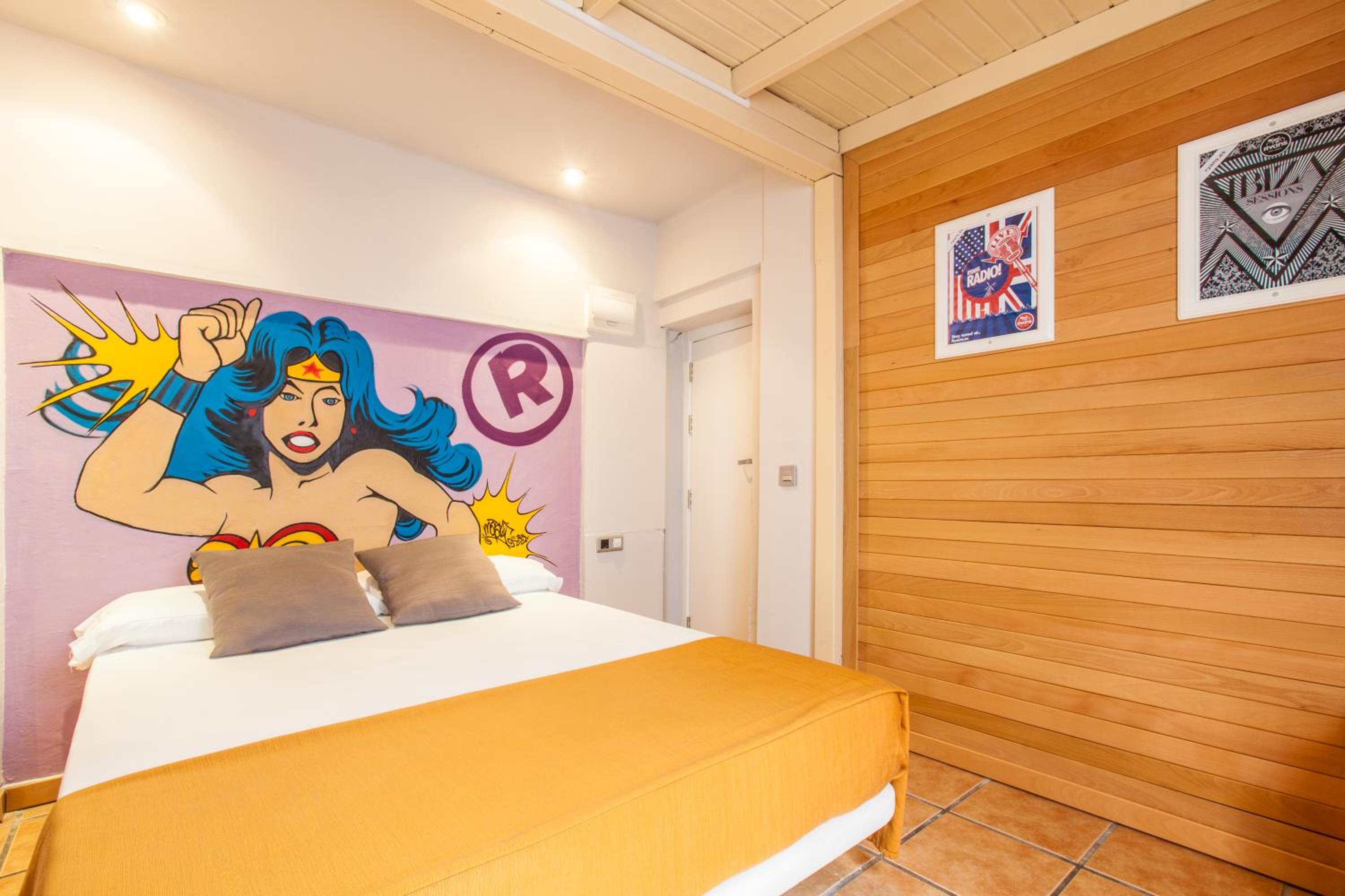 Ten Hostel