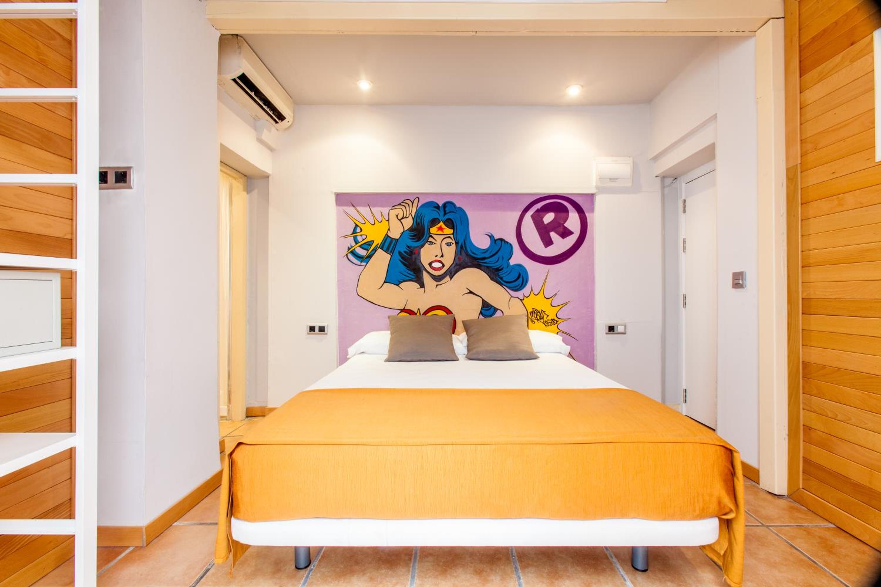 Ten Hostel