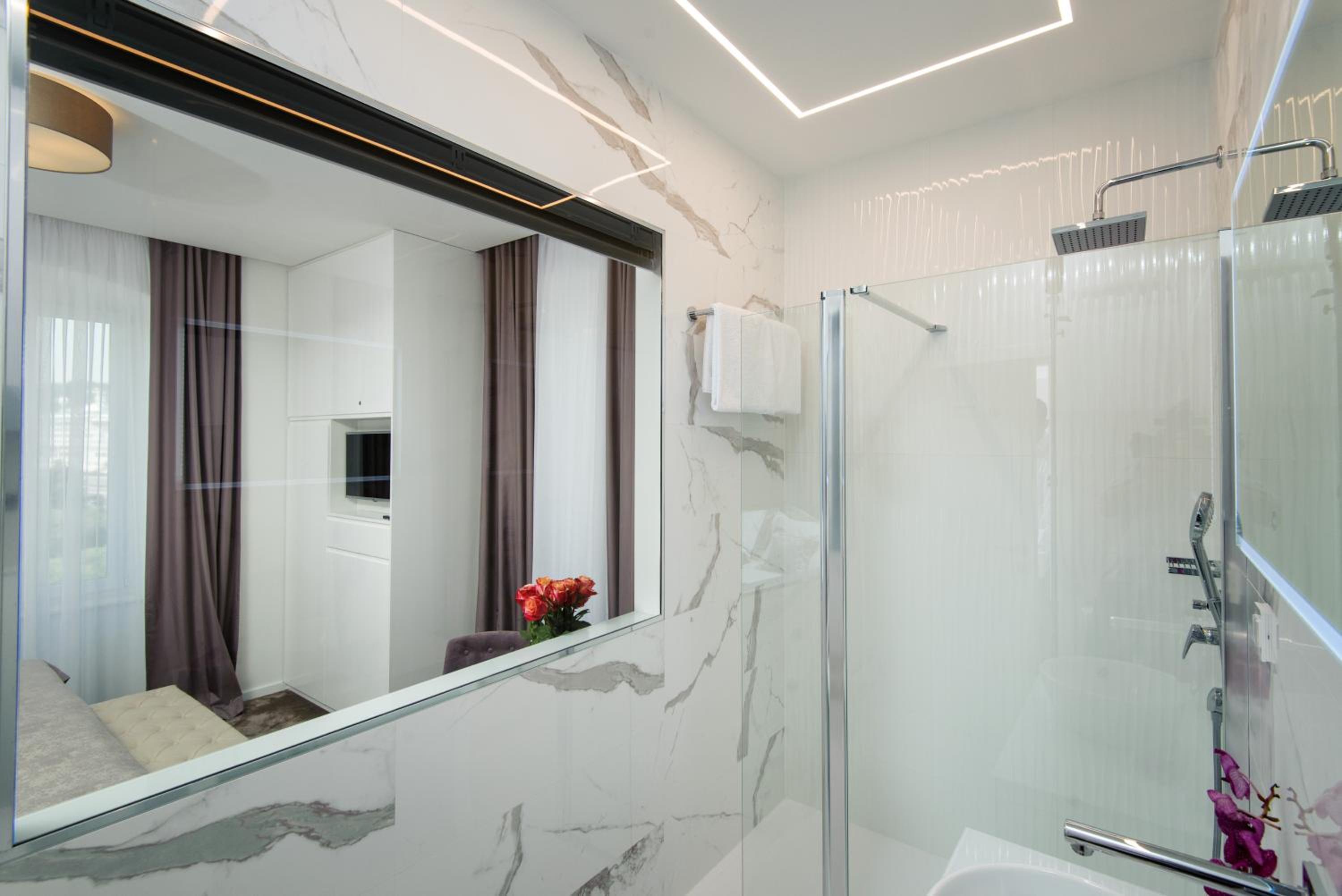 Dream Luxury Rooms
