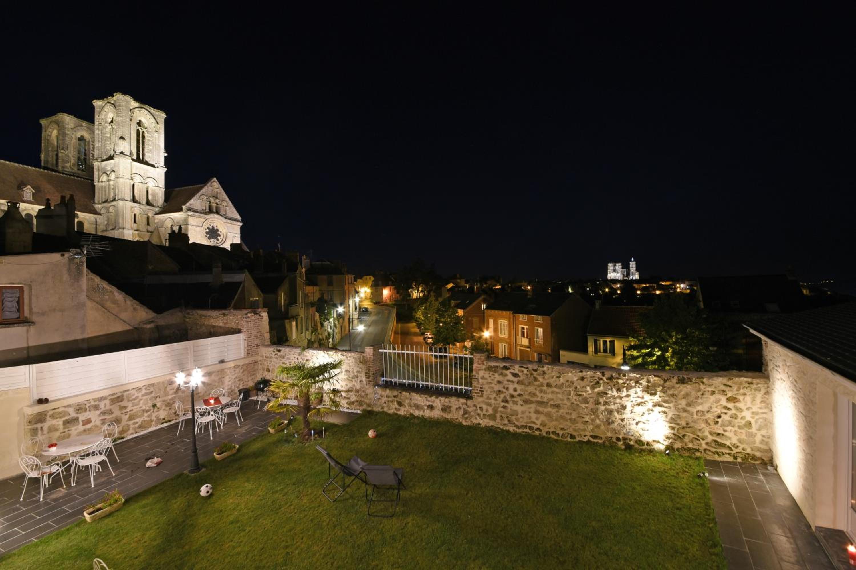Photo 28