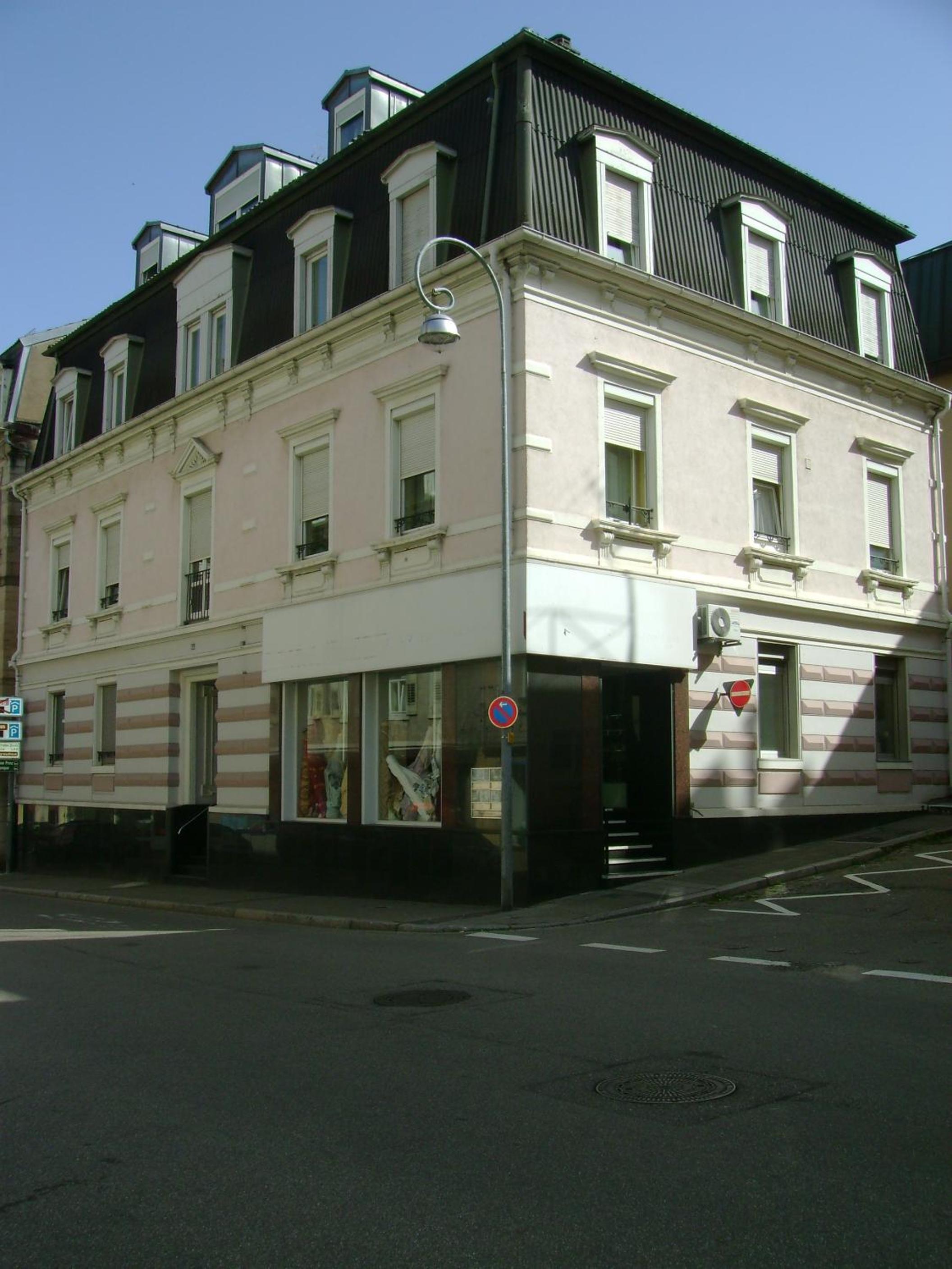 Du Russel Suite view 3