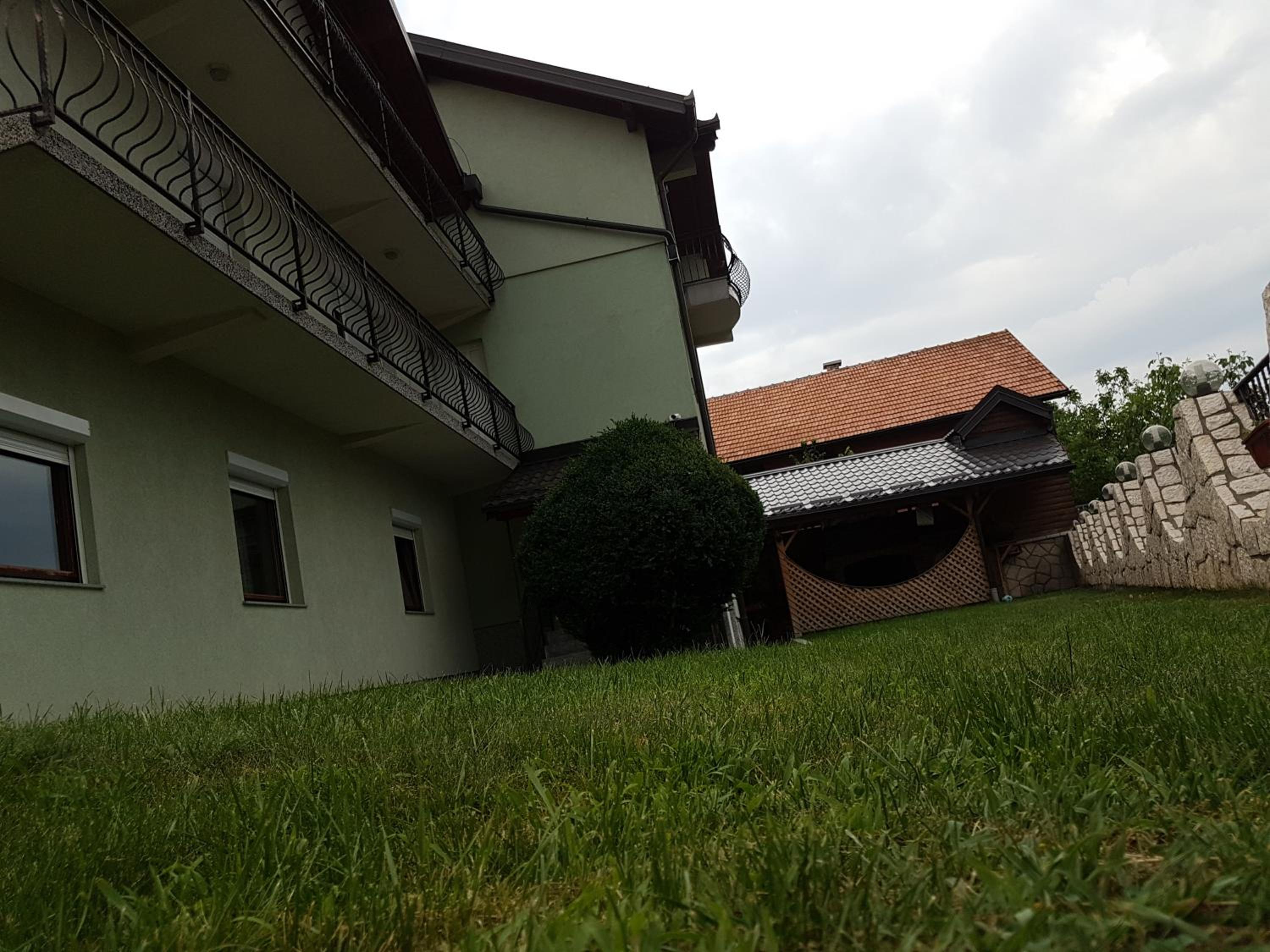 Guest house Dinka