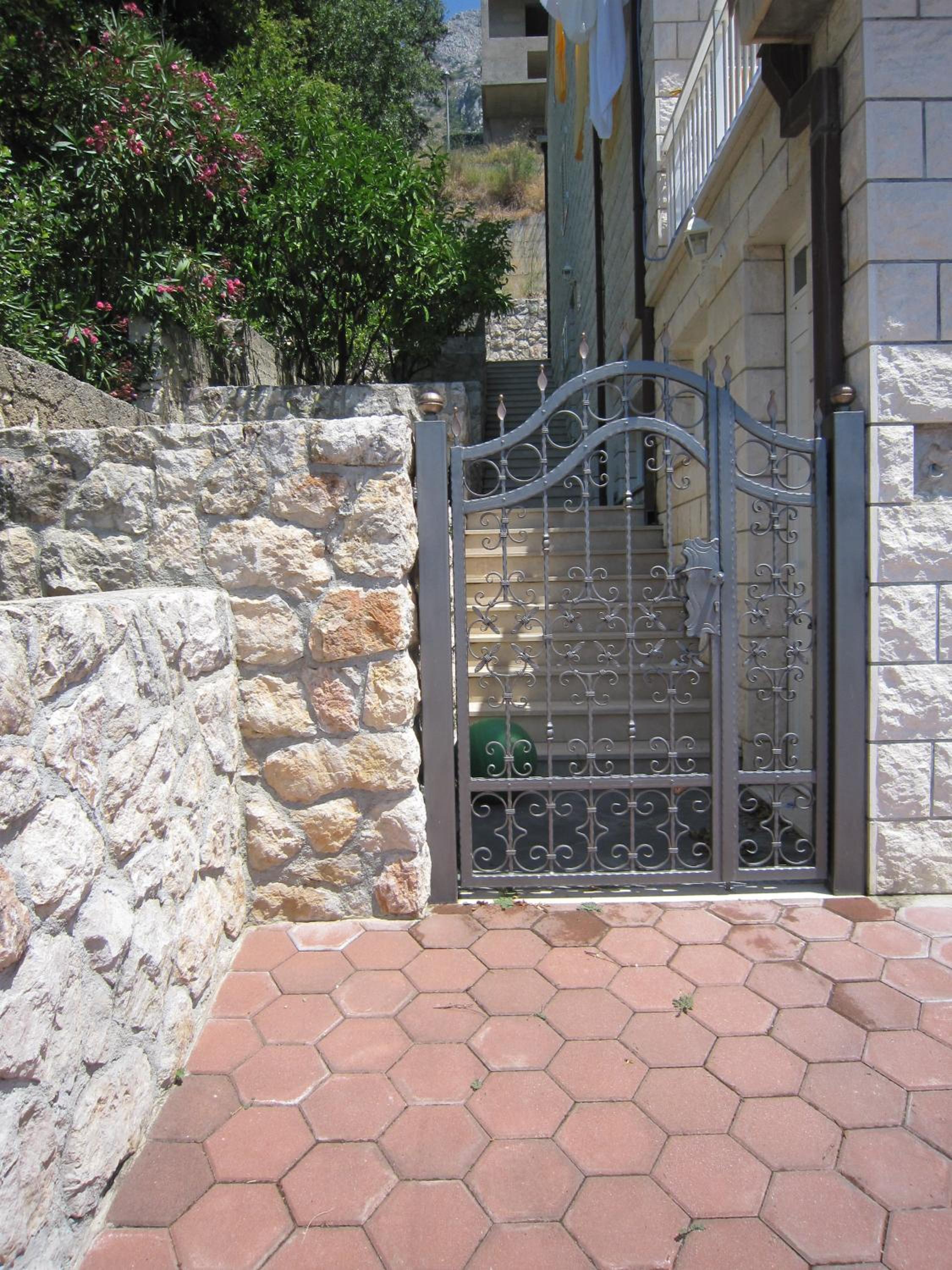 Photo 41