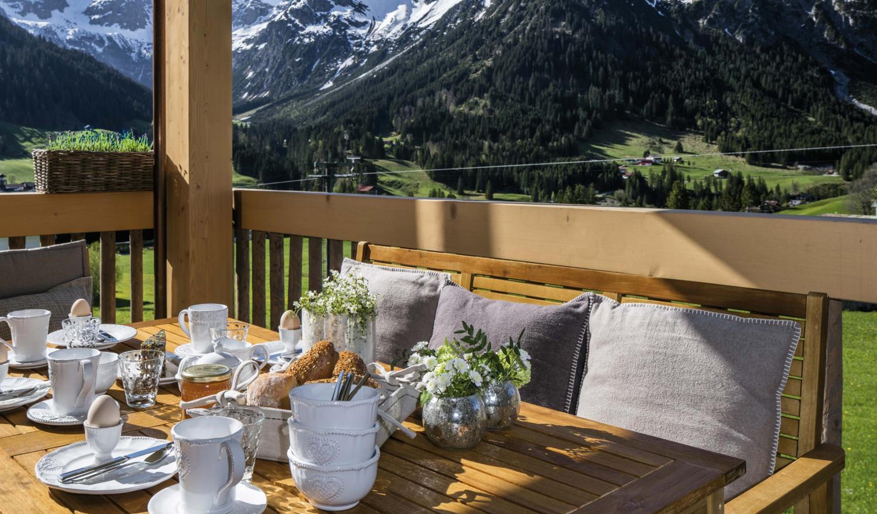 Ahorn Chalet Mittelberg view 4