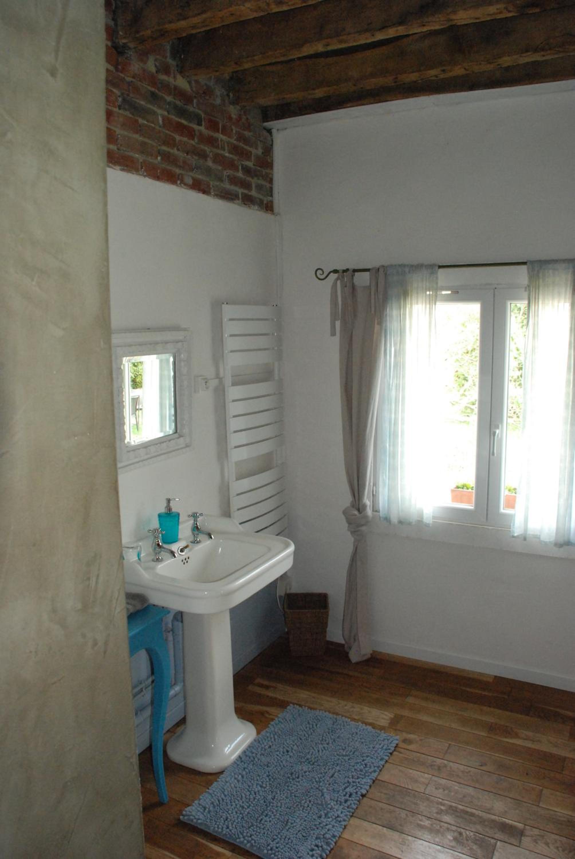 Photo 32