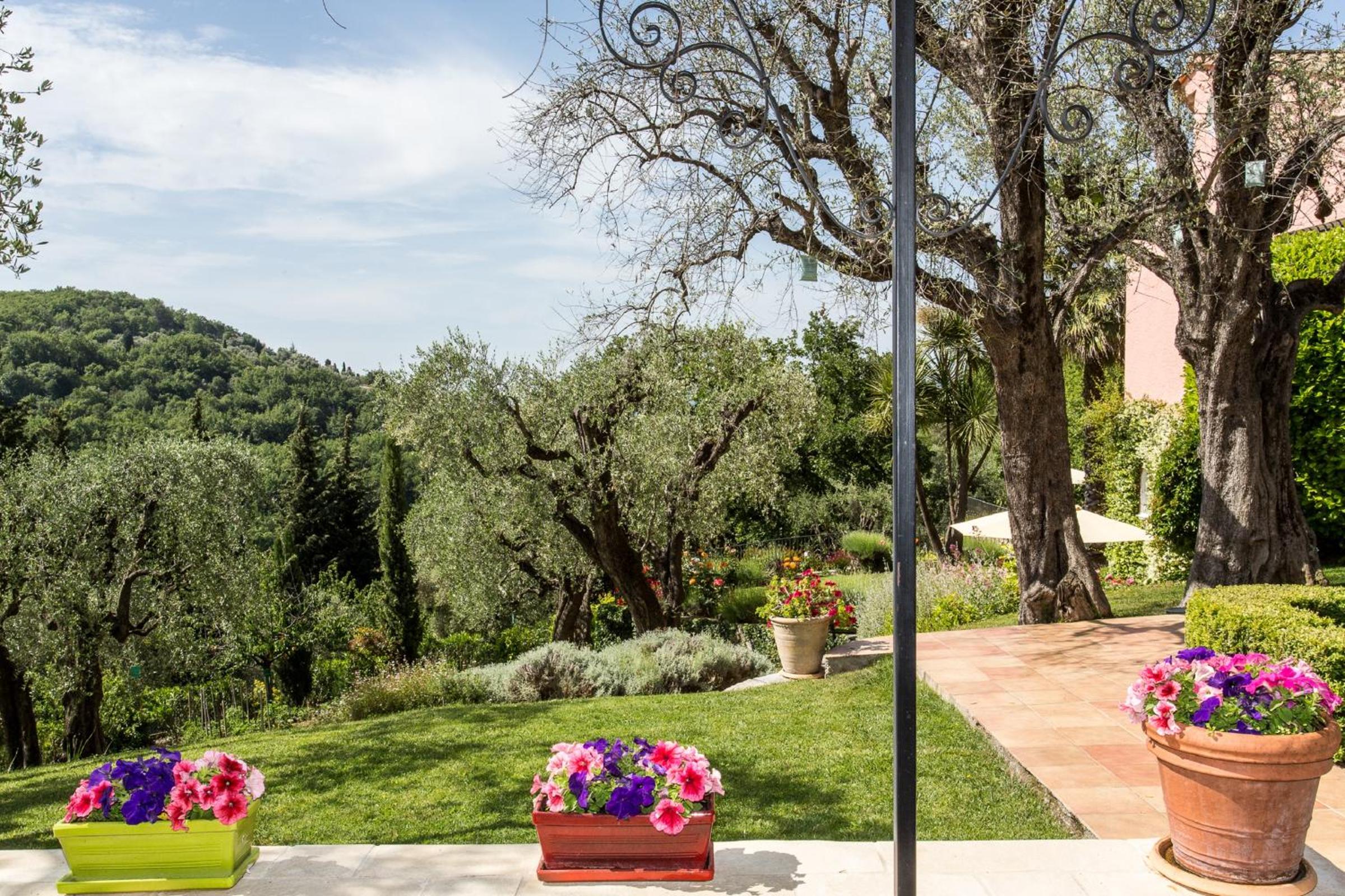 Mas Du Roc Bed & Breakfast, photo 25