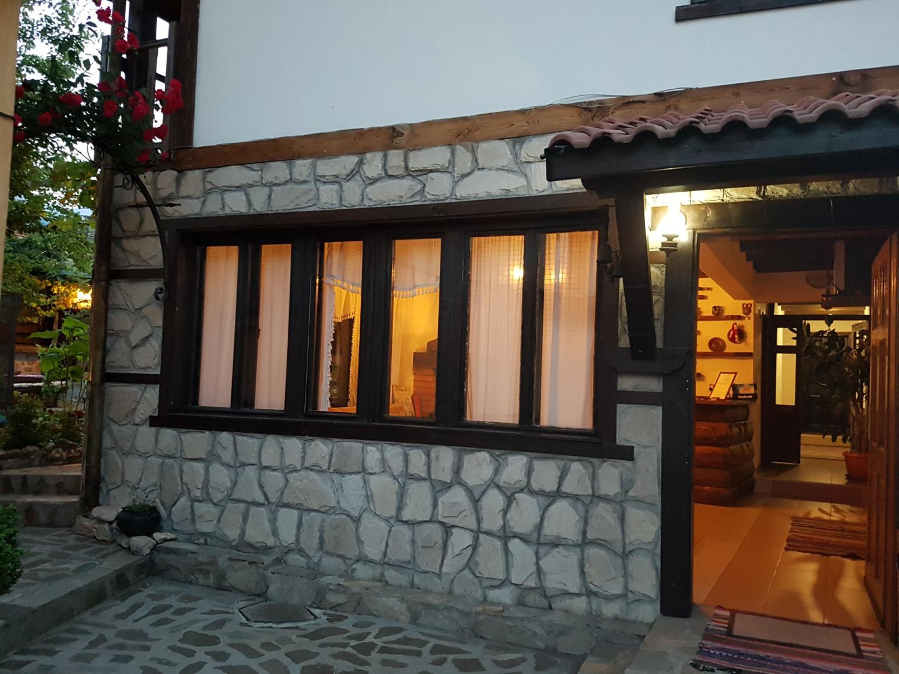 Bansko Vacations - Trenchova Guest House - Property Image 15