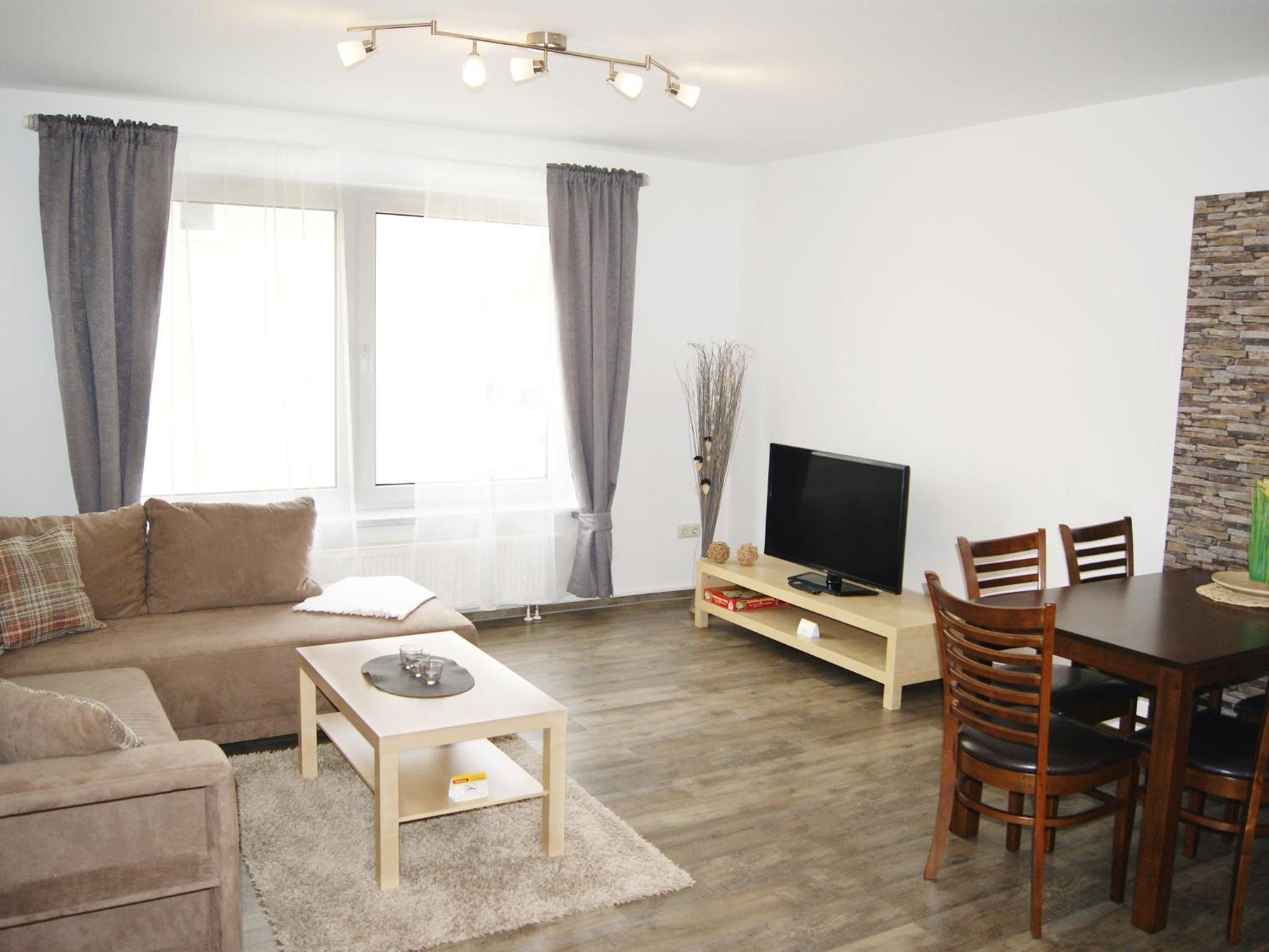 Appartementhaus Gutenberg - Ruhig & zentral in Binz - Parkplatz kostenlos - WLAN - 6 Min zum Strand - 2 Min zum See