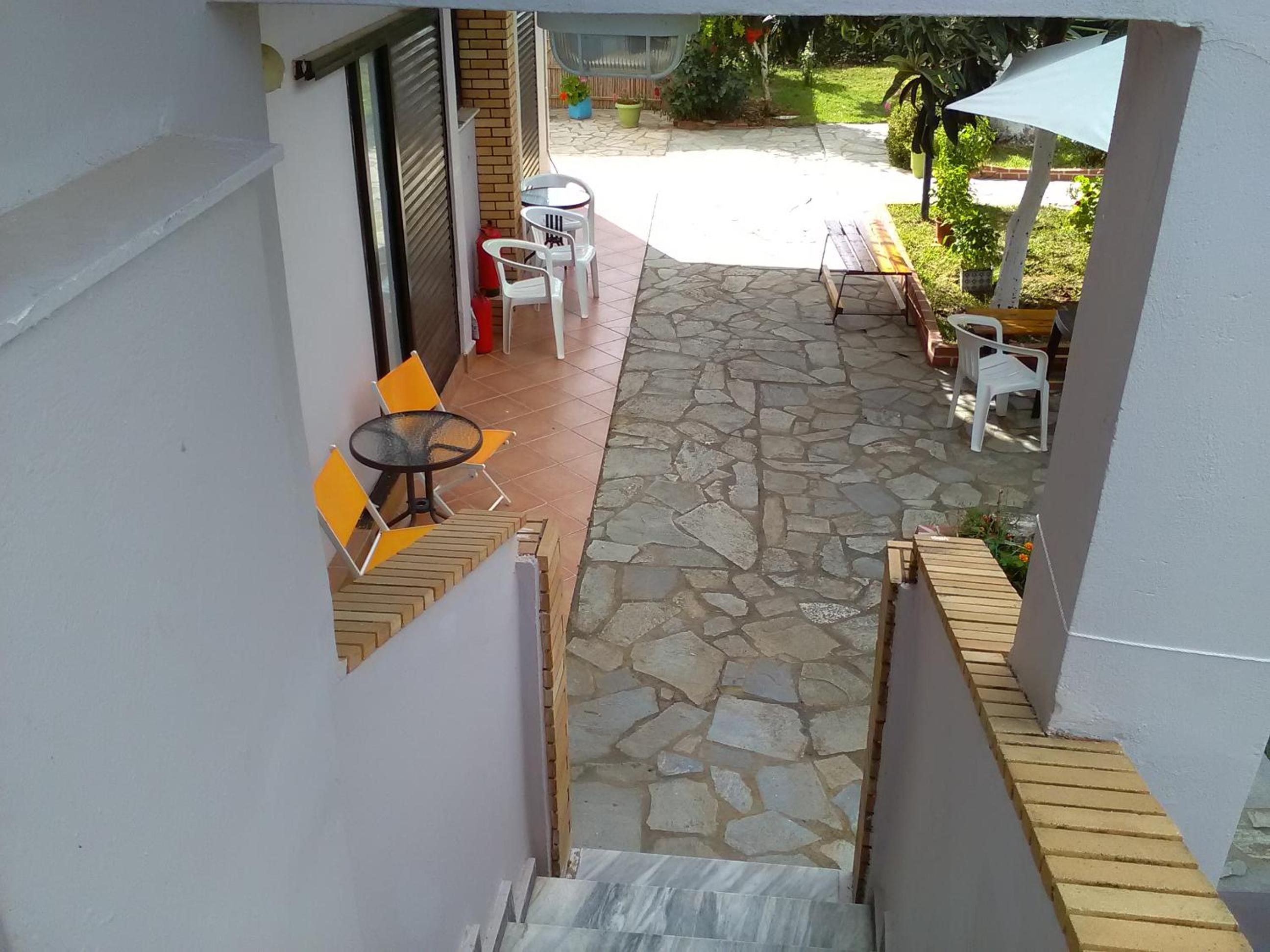 Photo 48
