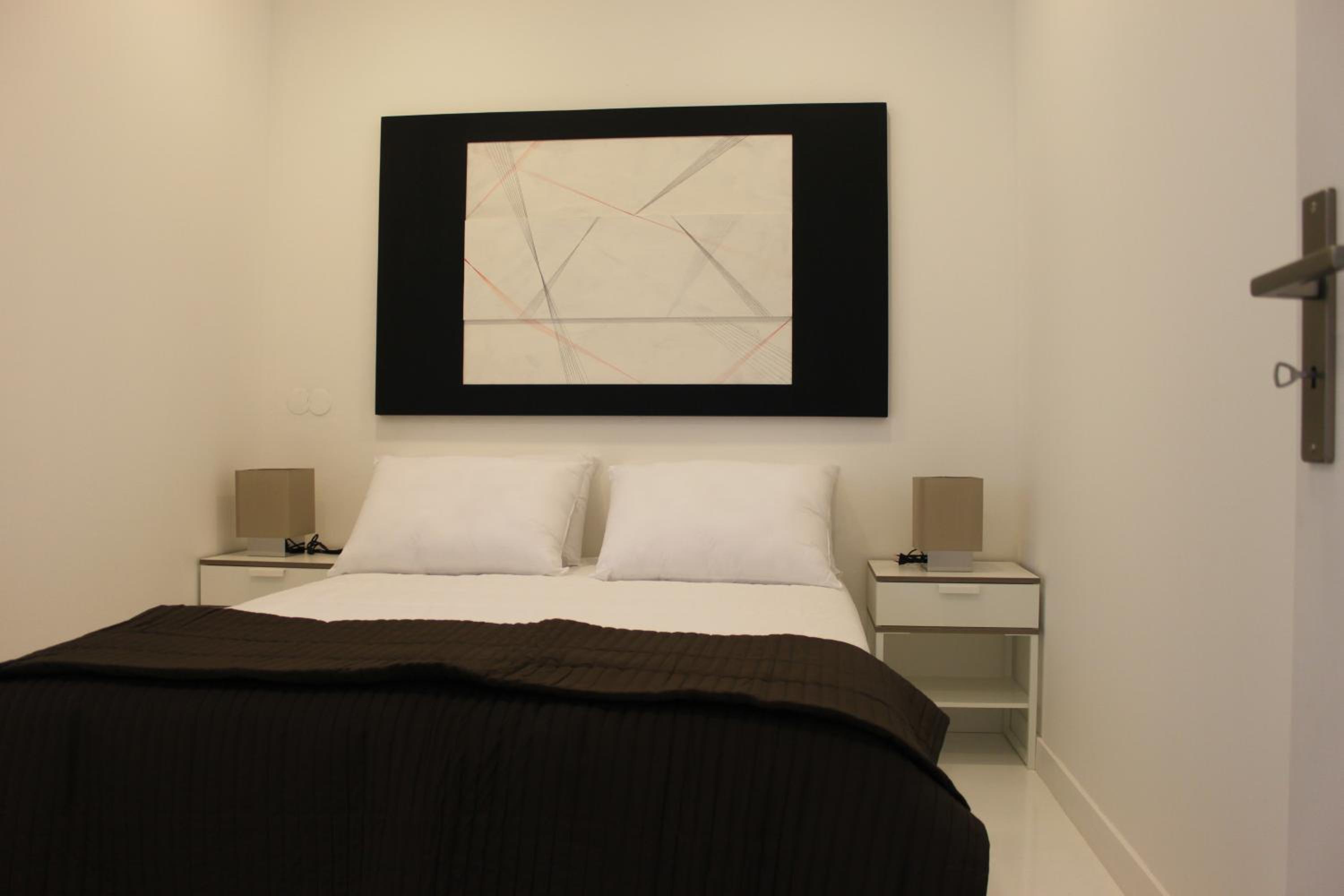 Photo 76
