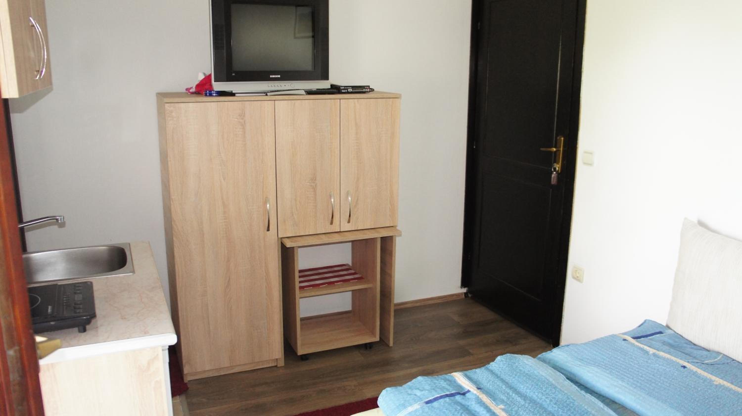 Photo 13